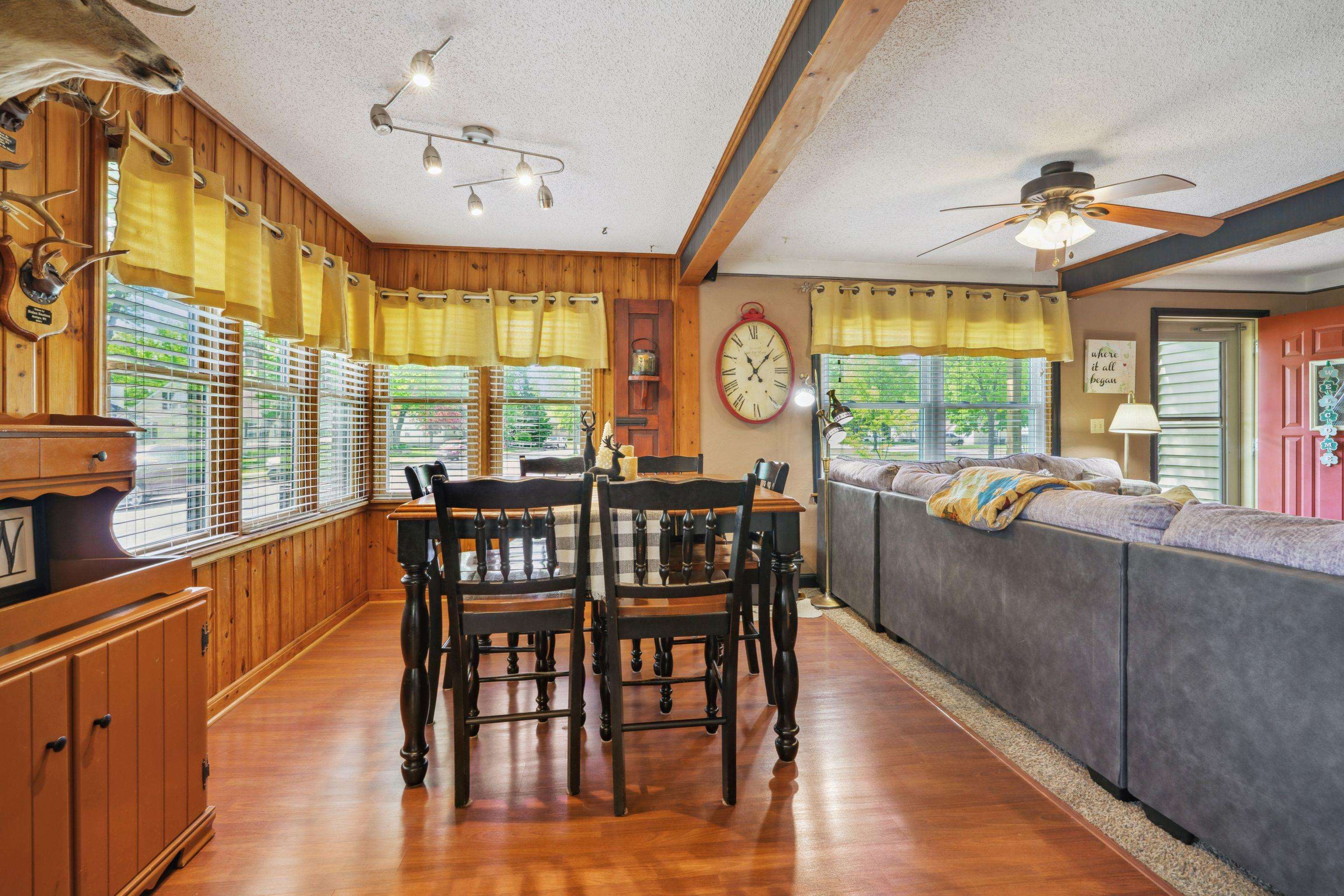 60 MADISON AVENUE, Port Edwards, Wisconsin 54469, 3 Bedrooms Bedrooms, ,2 BathroomsBathrooms,Residential,For Sale,60 MADISON AVENUE,22502183