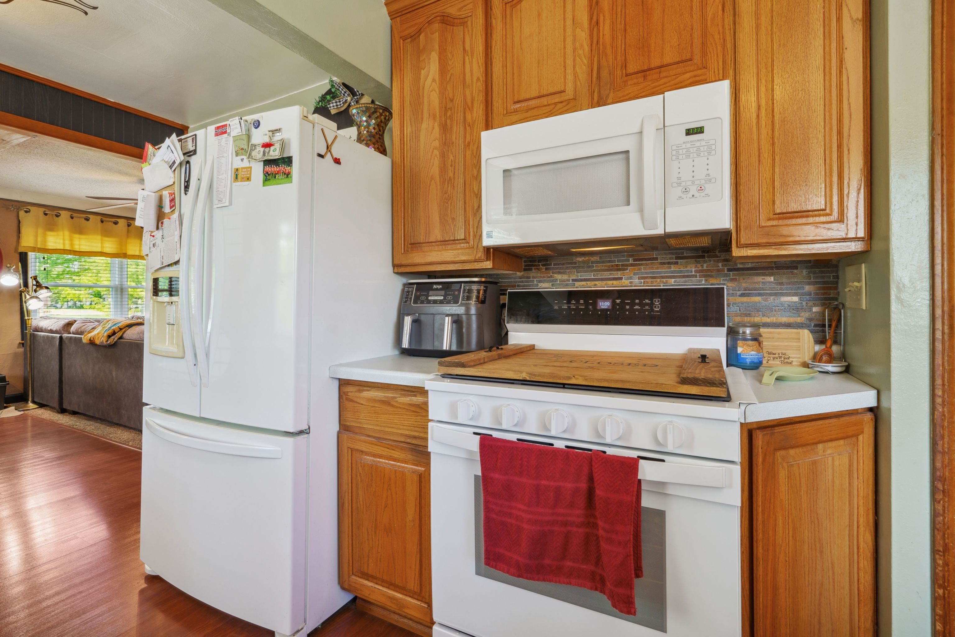 60 MADISON AVENUE, Port Edwards, Wisconsin 54469, 3 Bedrooms Bedrooms, ,2 BathroomsBathrooms,Residential,For Sale,60 MADISON AVENUE,22502183