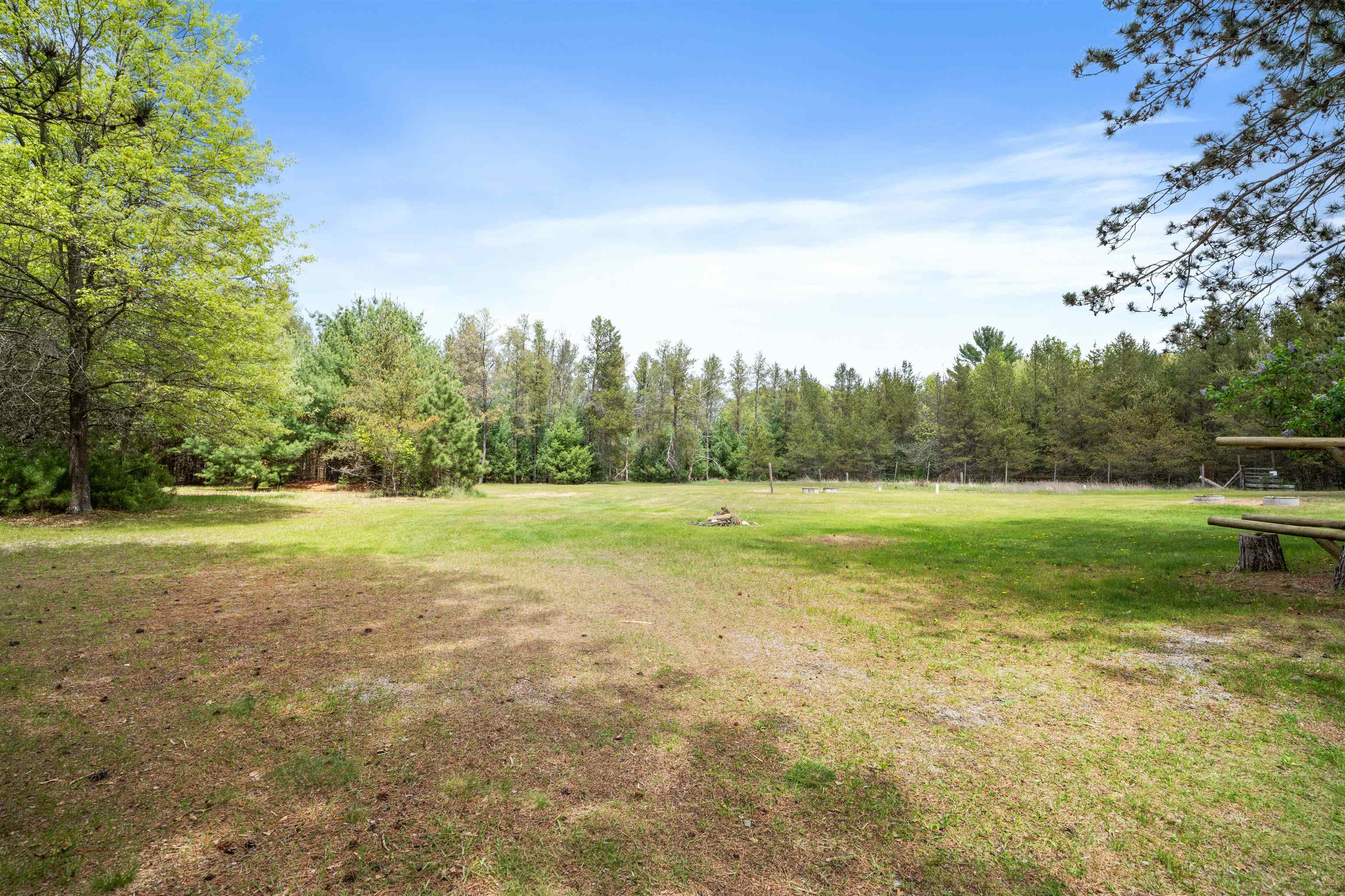 3721 TOWNLINE ROAD, Wisconsin Rapids, Wisconsin 54494, 3 Bedrooms Bedrooms, ,1 BathroomBathrooms,Residential,For Sale,3721 TOWNLINE ROAD,22502184