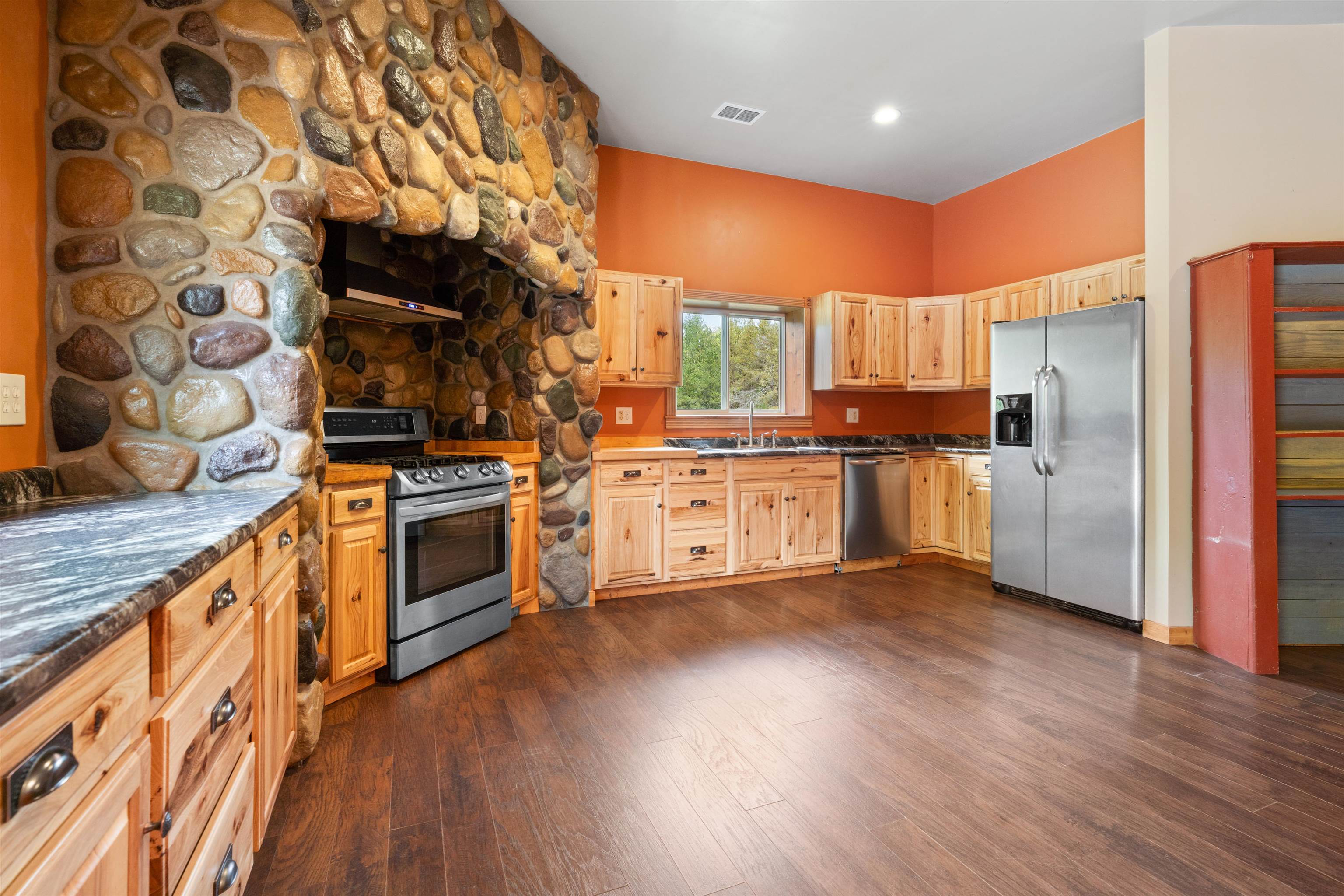 3721 TOWNLINE ROAD, Wisconsin Rapids, Wisconsin 54494, 3 Bedrooms Bedrooms, ,1 BathroomBathrooms,Residential,For Sale,3721 TOWNLINE ROAD,22502184
