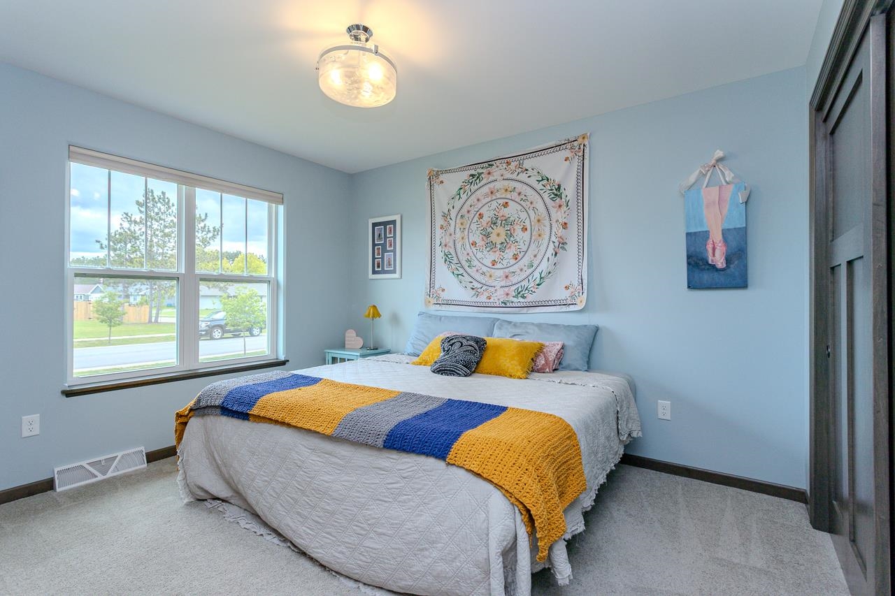 5103 QUIRT-SANN DRIVE, Weston, Wisconsin 54476, 4 Bedrooms Bedrooms, ,3 BathroomsBathrooms,Residential,For Sale,5103 QUIRT-SANN DRIVE,22502188
