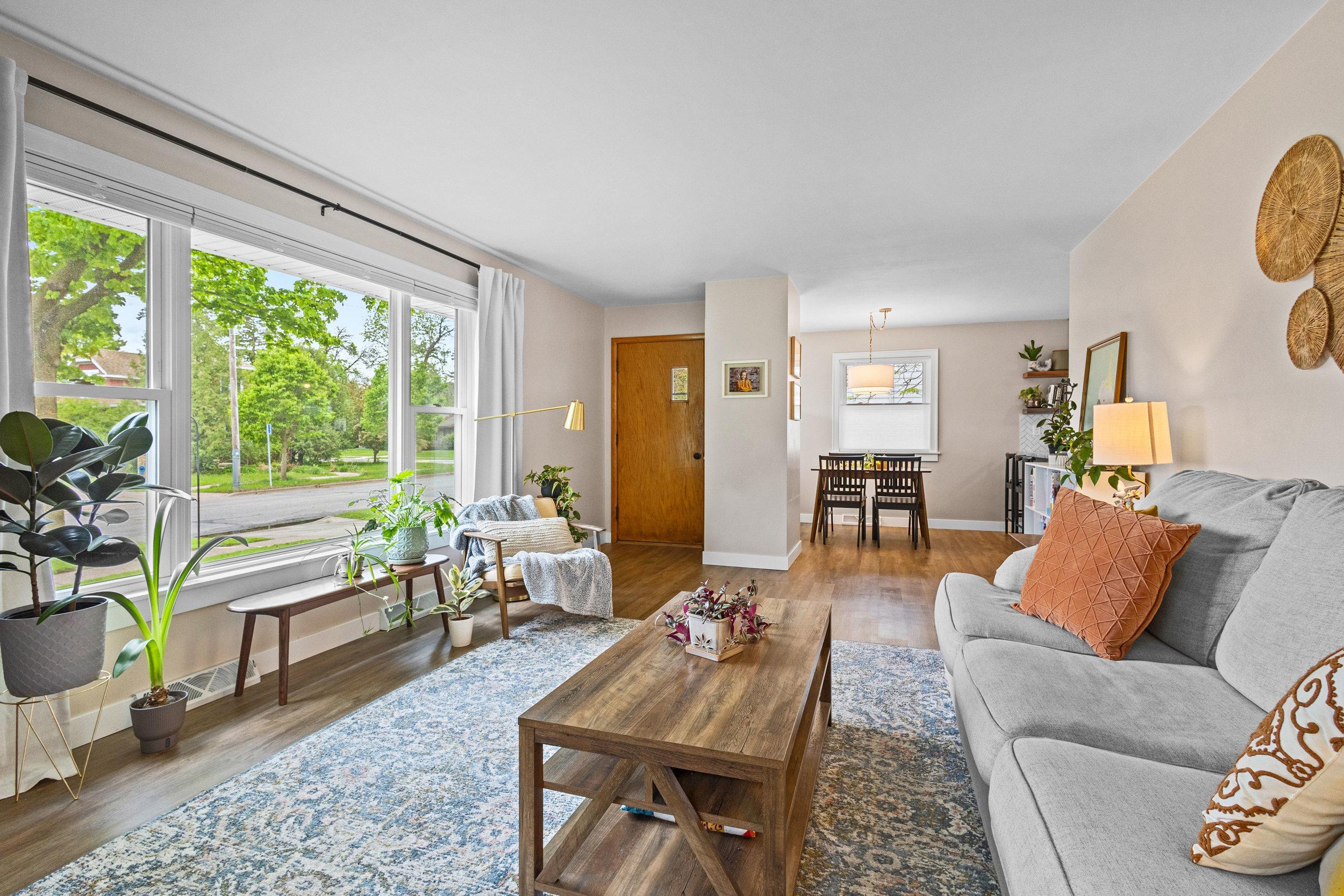 1008 FOURTH AVENUE, Stevens Point, Wisconsin 54481, 3 Bedrooms Bedrooms, ,1 BathroomBathrooms,Residential,For Sale,1008 FOURTH AVENUE,22502191