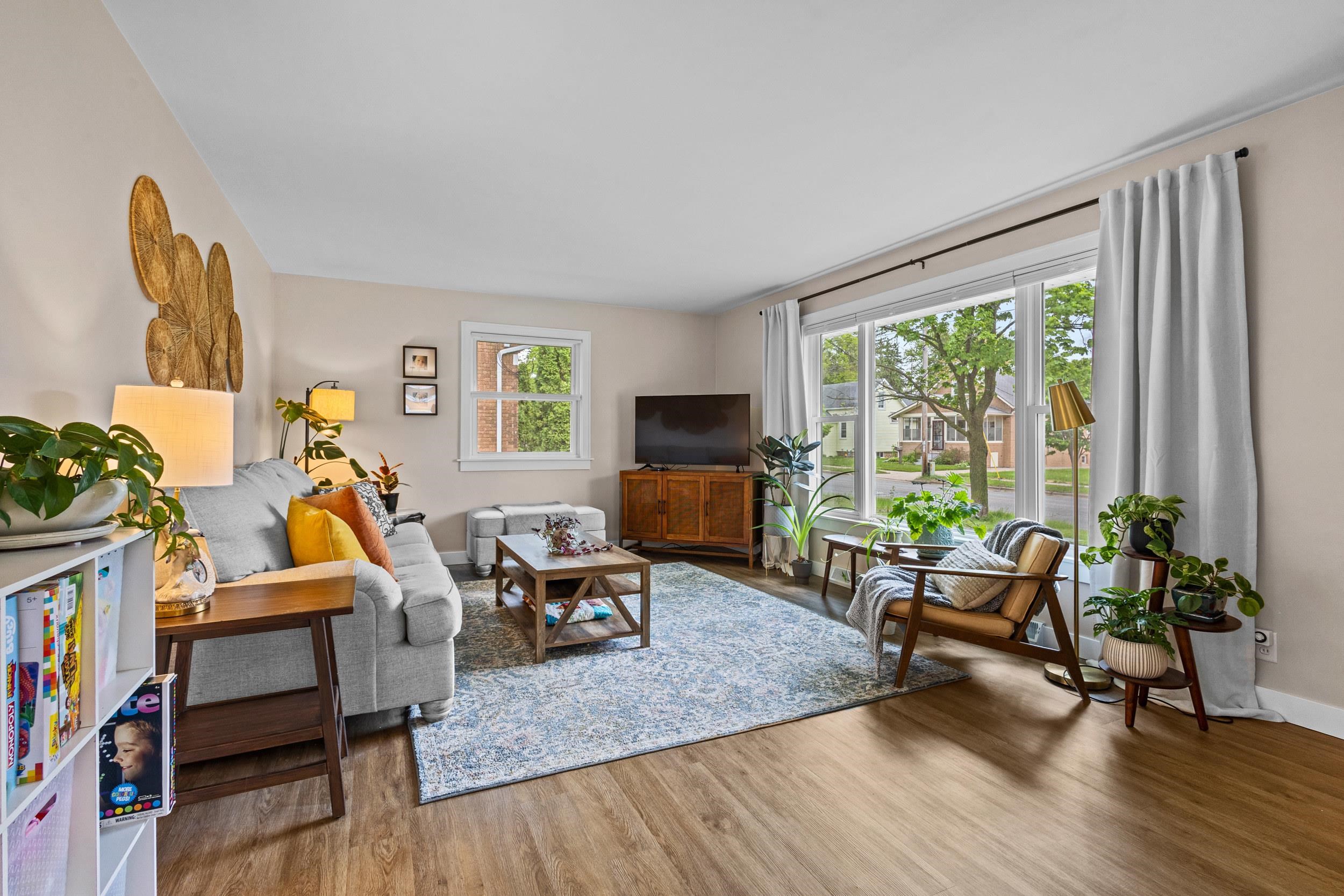 1008 FOURTH AVENUE, Stevens Point, Wisconsin 54481, 3 Bedrooms Bedrooms, ,1 BathroomBathrooms,Residential,For Sale,1008 FOURTH AVENUE,22502191