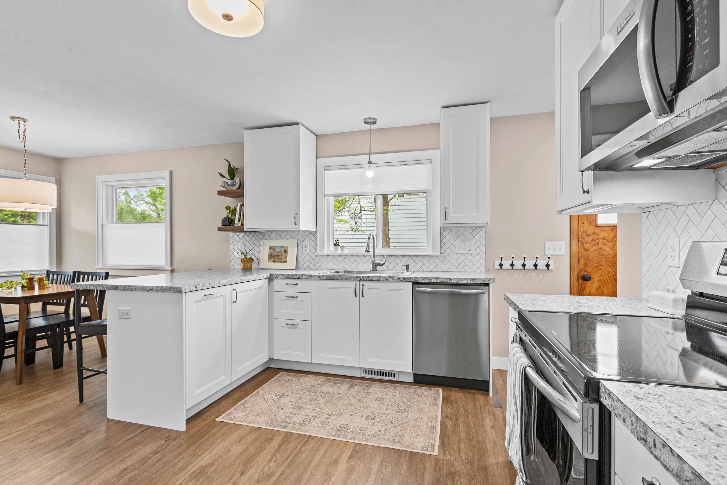 1008 FOURTH AVENUE, Stevens Point, Wisconsin 54481, 3 Bedrooms Bedrooms, ,1 BathroomBathrooms,Residential,For Sale,1008 FOURTH AVENUE,22502191