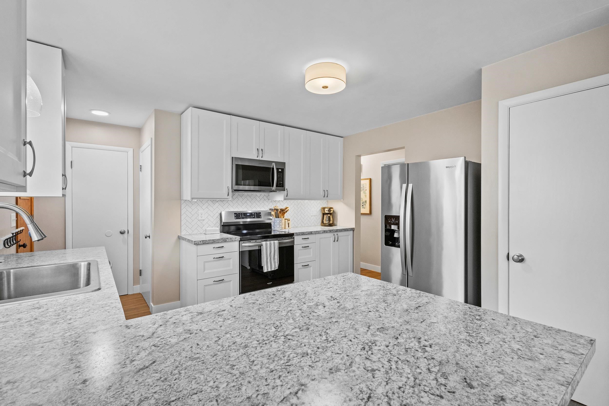 1008 FOURTH AVENUE, Stevens Point, Wisconsin 54481, 3 Bedrooms Bedrooms, ,1 BathroomBathrooms,Residential,For Sale,1008 FOURTH AVENUE,22502191