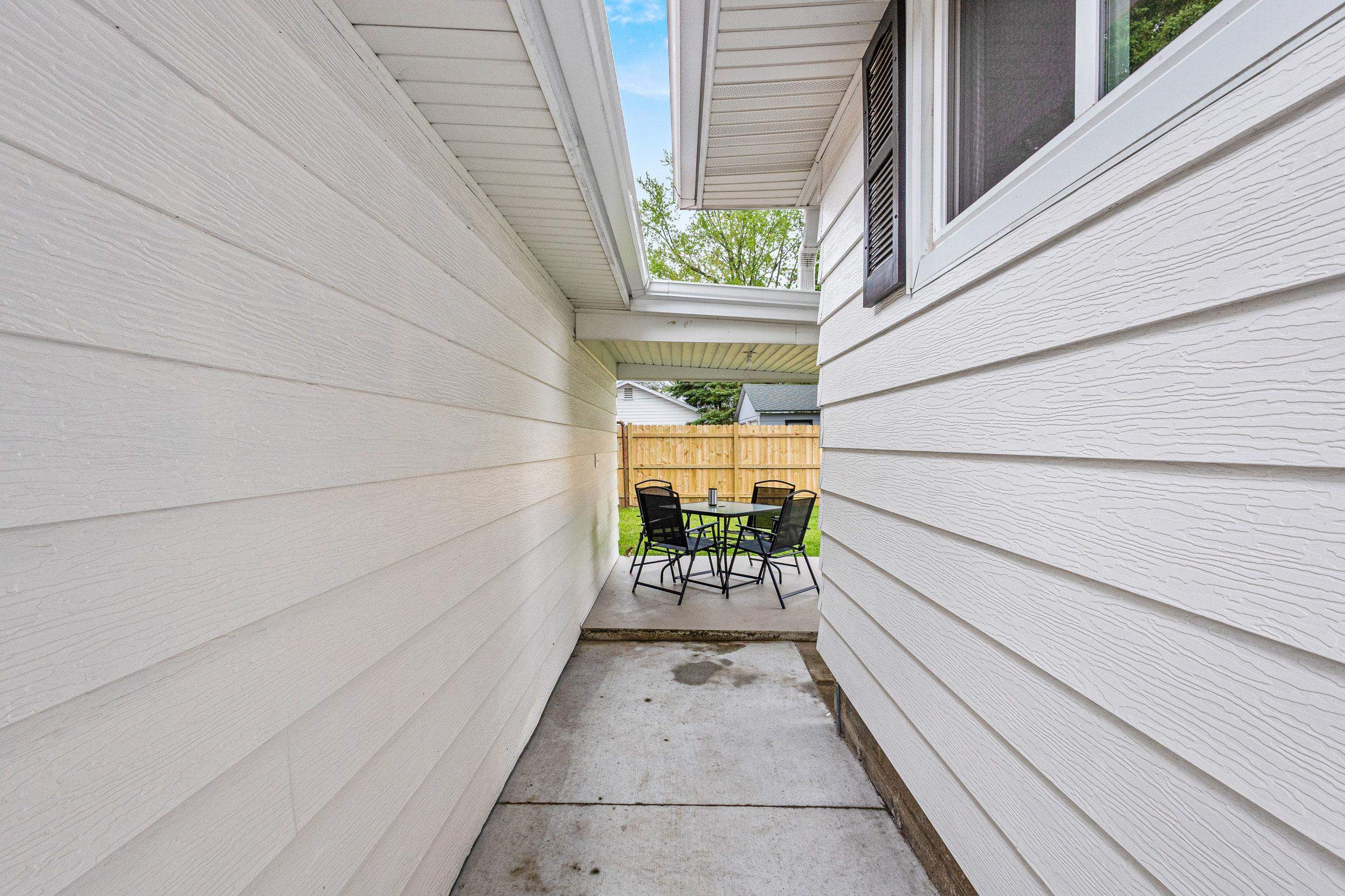 1008 FOURTH AVENUE, Stevens Point, Wisconsin 54481, 3 Bedrooms Bedrooms, ,1 BathroomBathrooms,Residential,For Sale,1008 FOURTH AVENUE,22502191