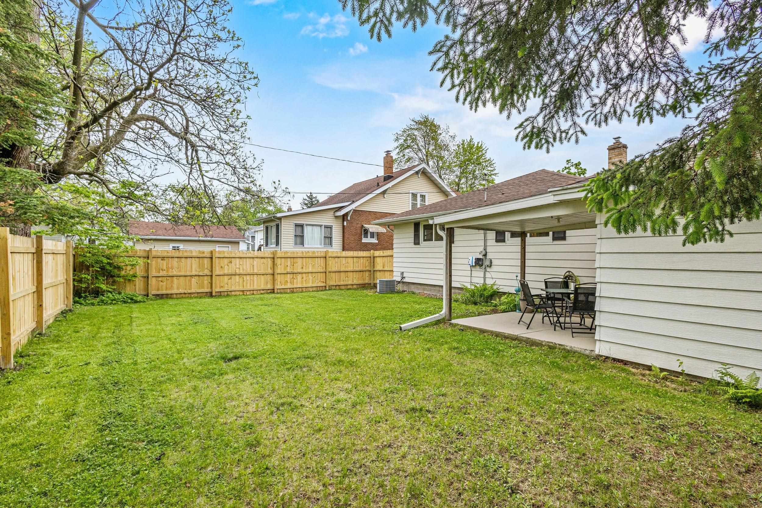 1008 FOURTH AVENUE, Stevens Point, Wisconsin 54481, 3 Bedrooms Bedrooms, ,1 BathroomBathrooms,Residential,For Sale,1008 FOURTH AVENUE,22502191