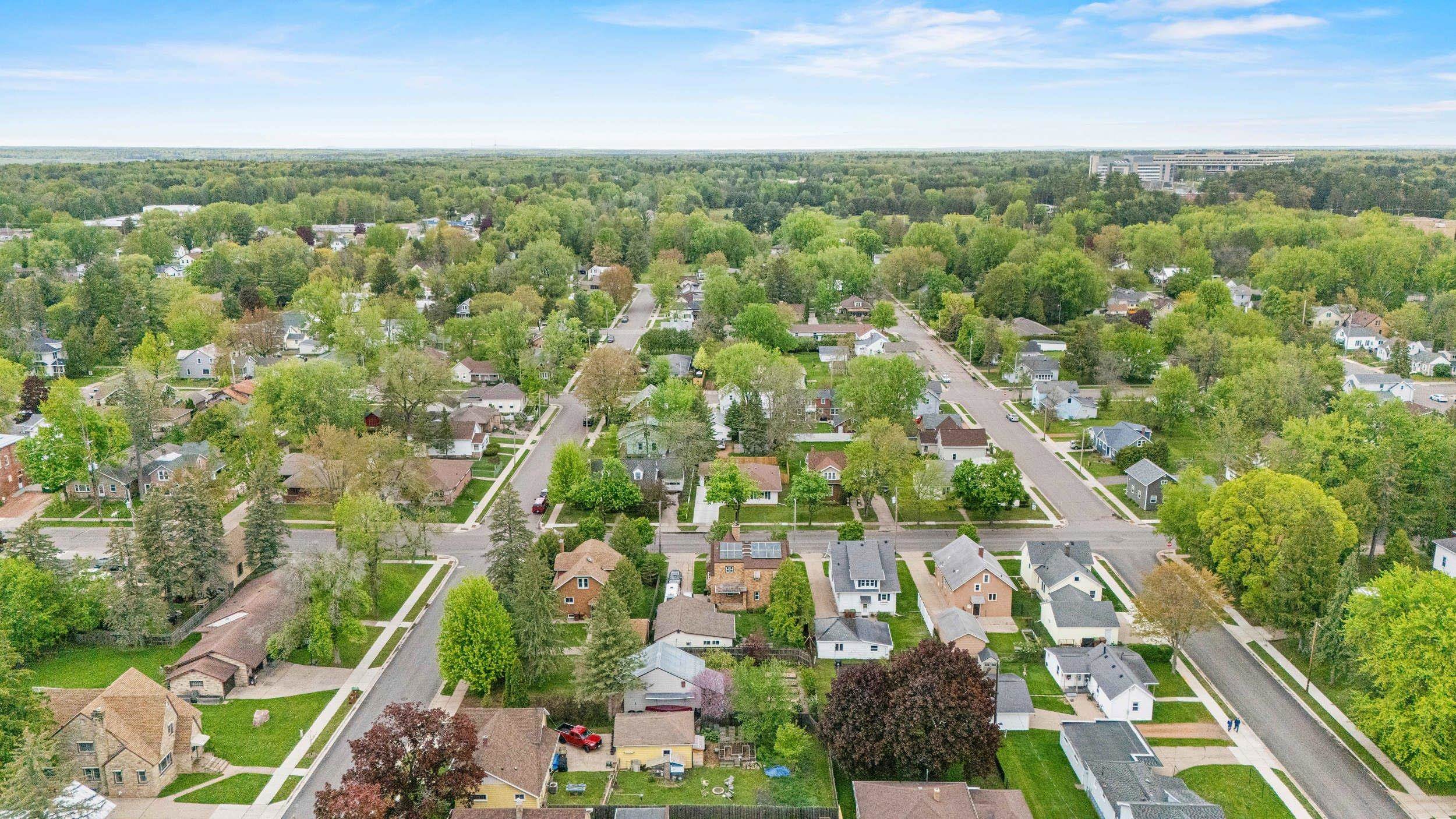 1008 FOURTH AVENUE, Stevens Point, Wisconsin 54481, 3 Bedrooms Bedrooms, ,1 BathroomBathrooms,Residential,For Sale,1008 FOURTH AVENUE,22502191