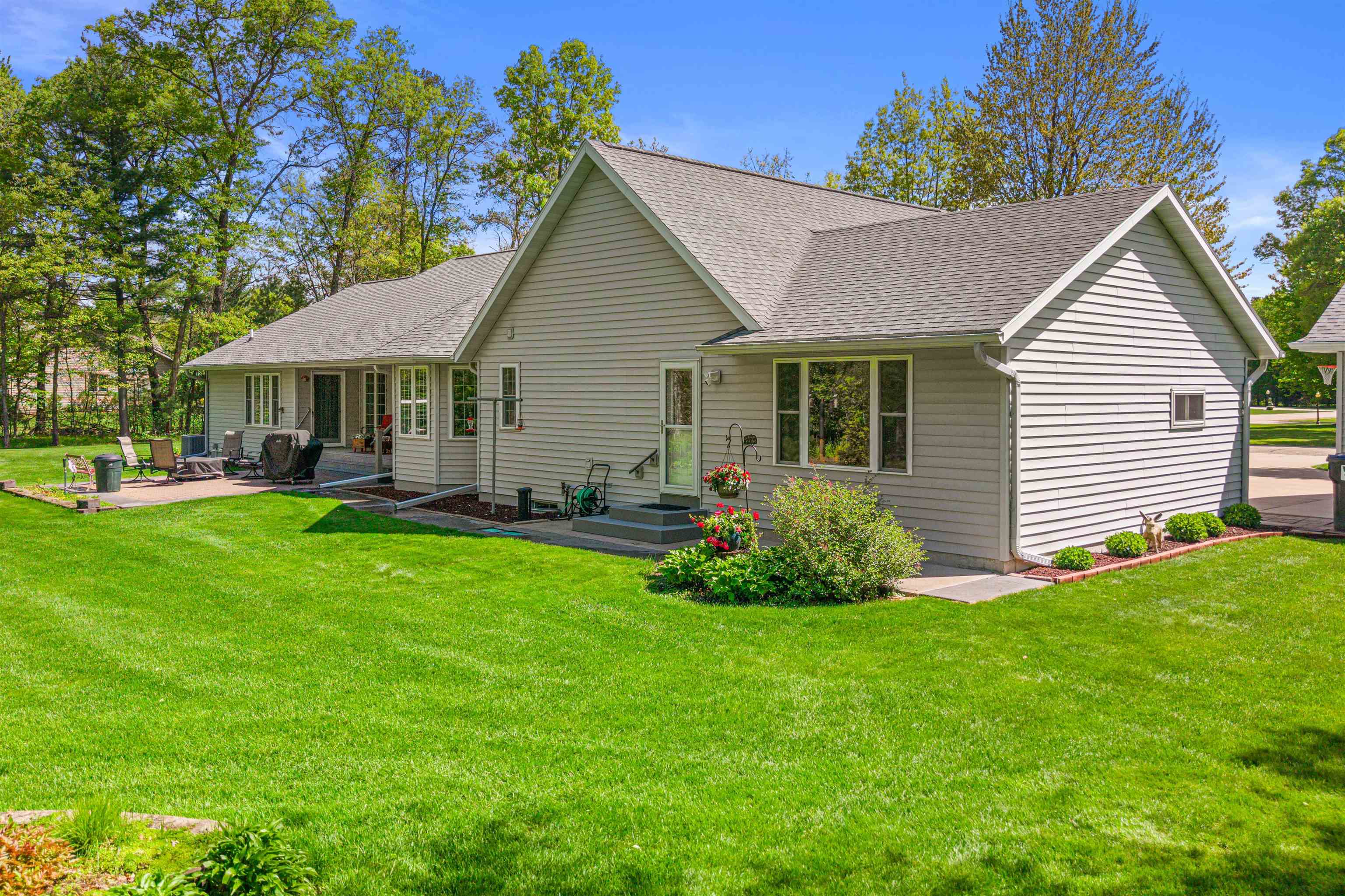 3820 HERITAGE RIDGE DRIVE, Wisconsin Rapids, Wisconsin 54494, 3 Bedrooms Bedrooms, ,3 BathroomsBathrooms,Residential,For Sale,3820 HERITAGE RIDGE DRIVE,22502193