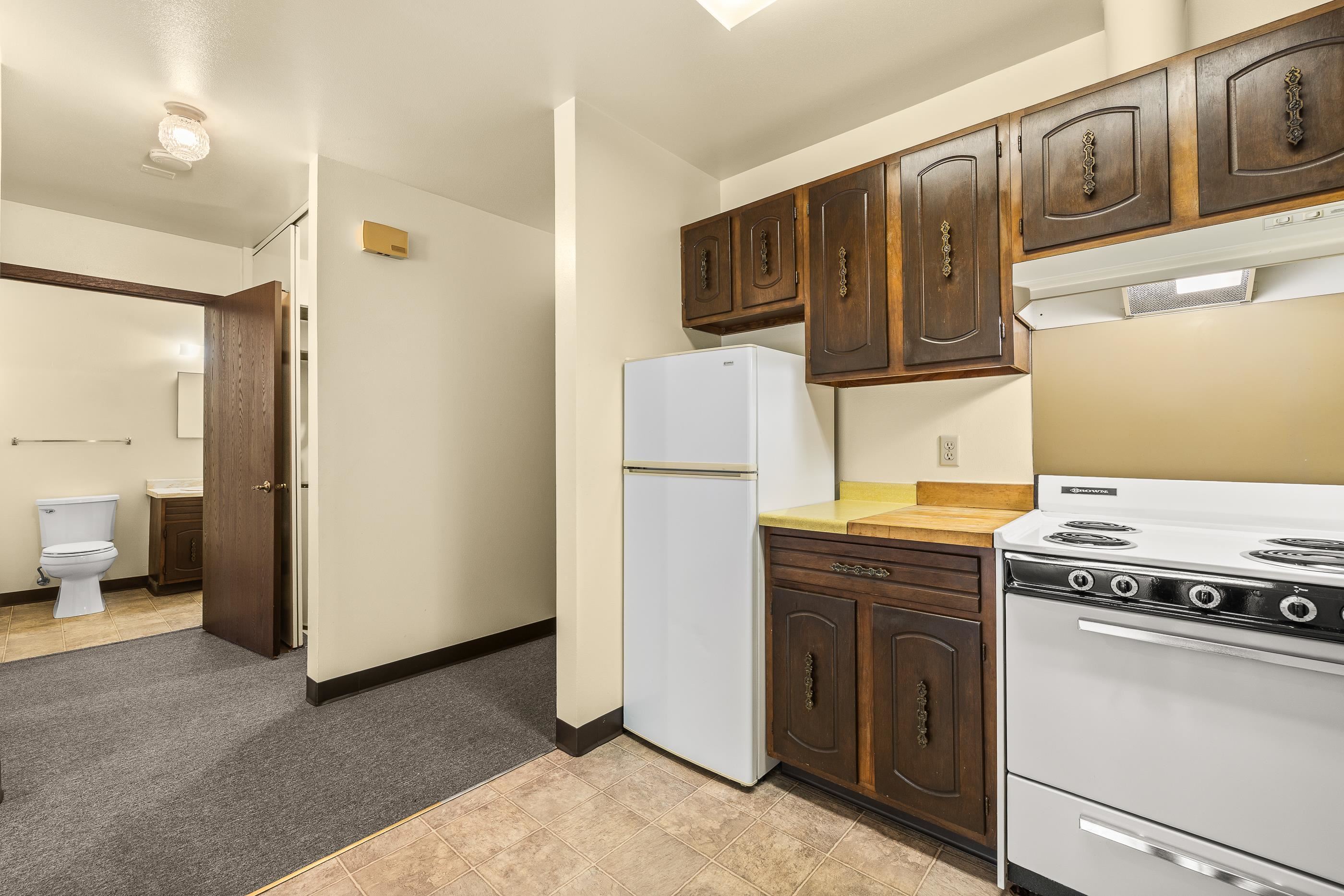 386 WILSON STREET, Amherst, Wisconsin 54406, ,Multi-family,For Sale,386 WILSON STREET,22502197