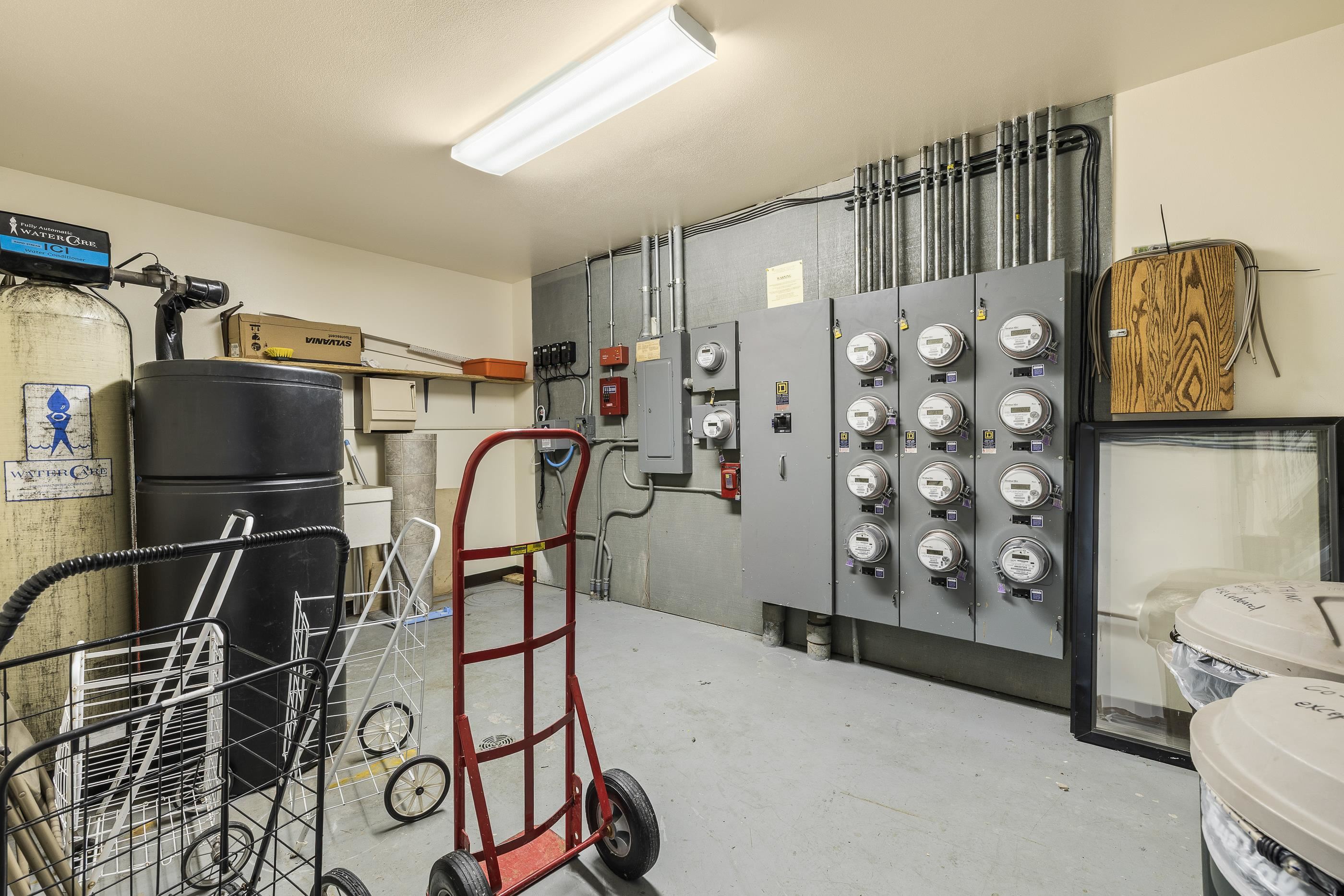 1180 COUNTY ROAD D, Almond, Wisconsin 54909, 1 Bedroom Bedrooms, ,1 BathroomBathrooms,Multi-family,For Sale,1180 COUNTY ROAD D,22502198