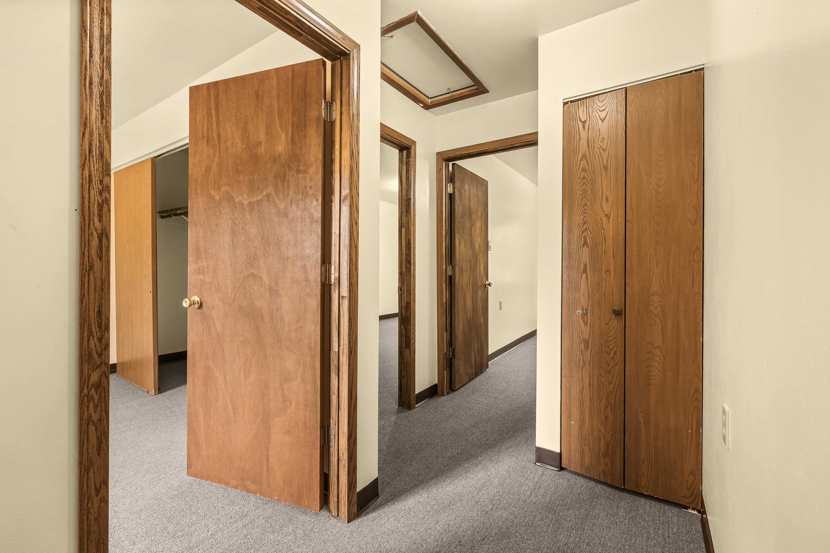 401 MORGAN AVENUE, Junction City, Wisconsin 54443, 2 Bedrooms Bedrooms, ,1.5 BathroomsBathrooms,Multi-family,For Sale,401 MORGAN AVENUE,22502200
