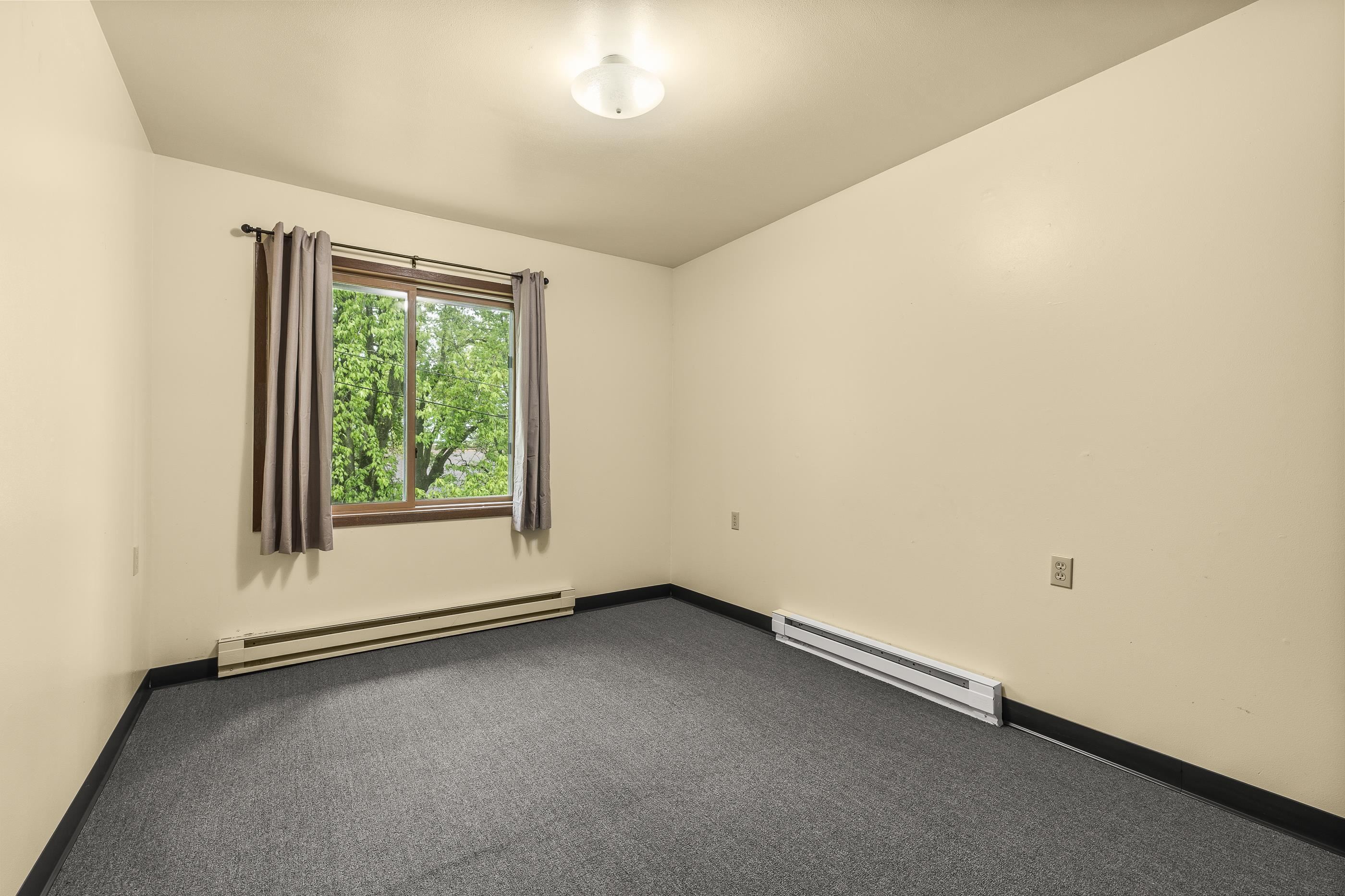 401 MORGAN AVENUE, Junction City, Wisconsin 54443, 2 Bedrooms Bedrooms, ,1.5 BathroomsBathrooms,Multi-family,For Sale,401 MORGAN AVENUE,22502200