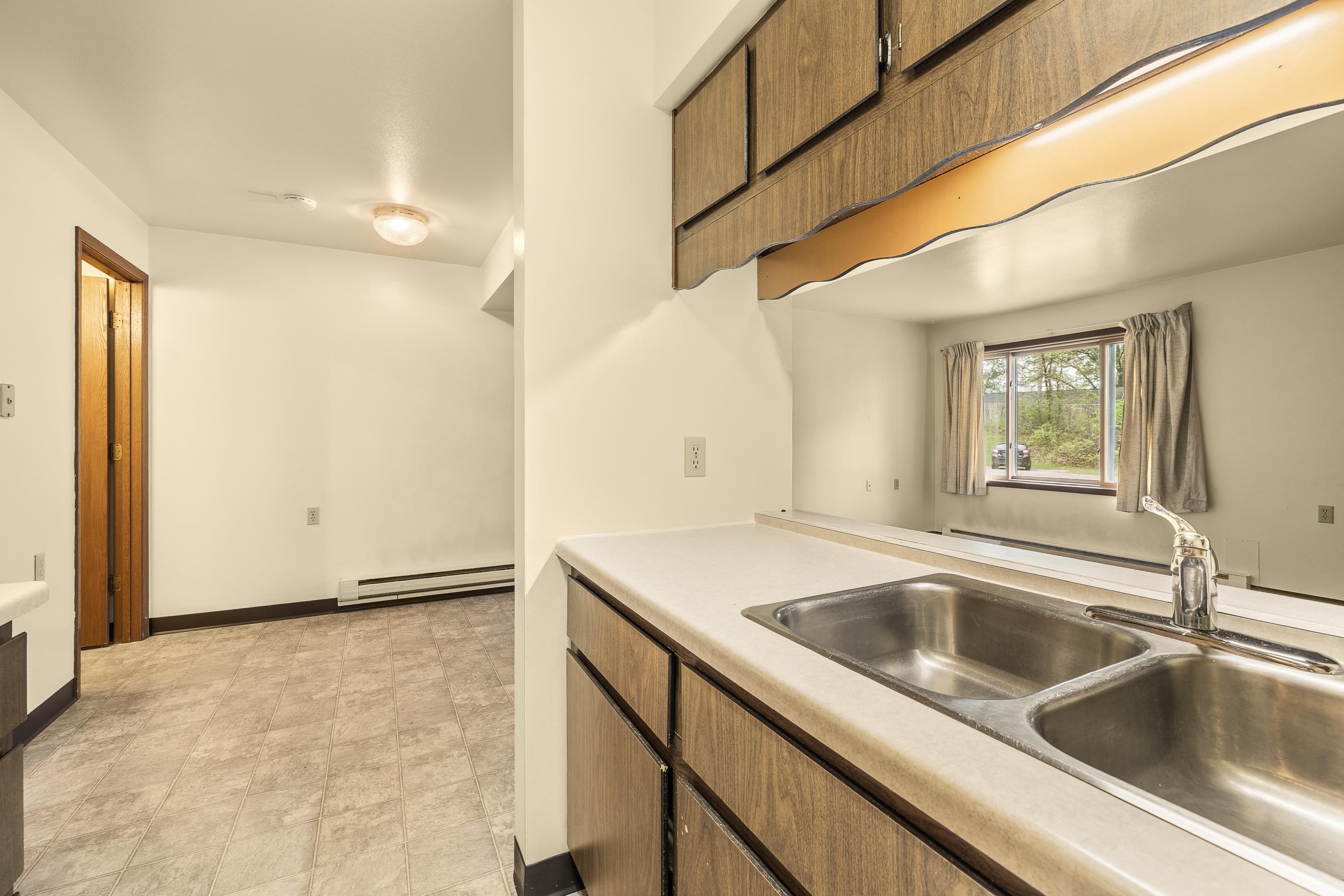 312 CLINTON COURT, Amherst, Wisconsin 54406, 2 Bedrooms Bedrooms, ,1.5 BathroomsBathrooms,Multi-family,For Sale,312 CLINTON COURT,22502201