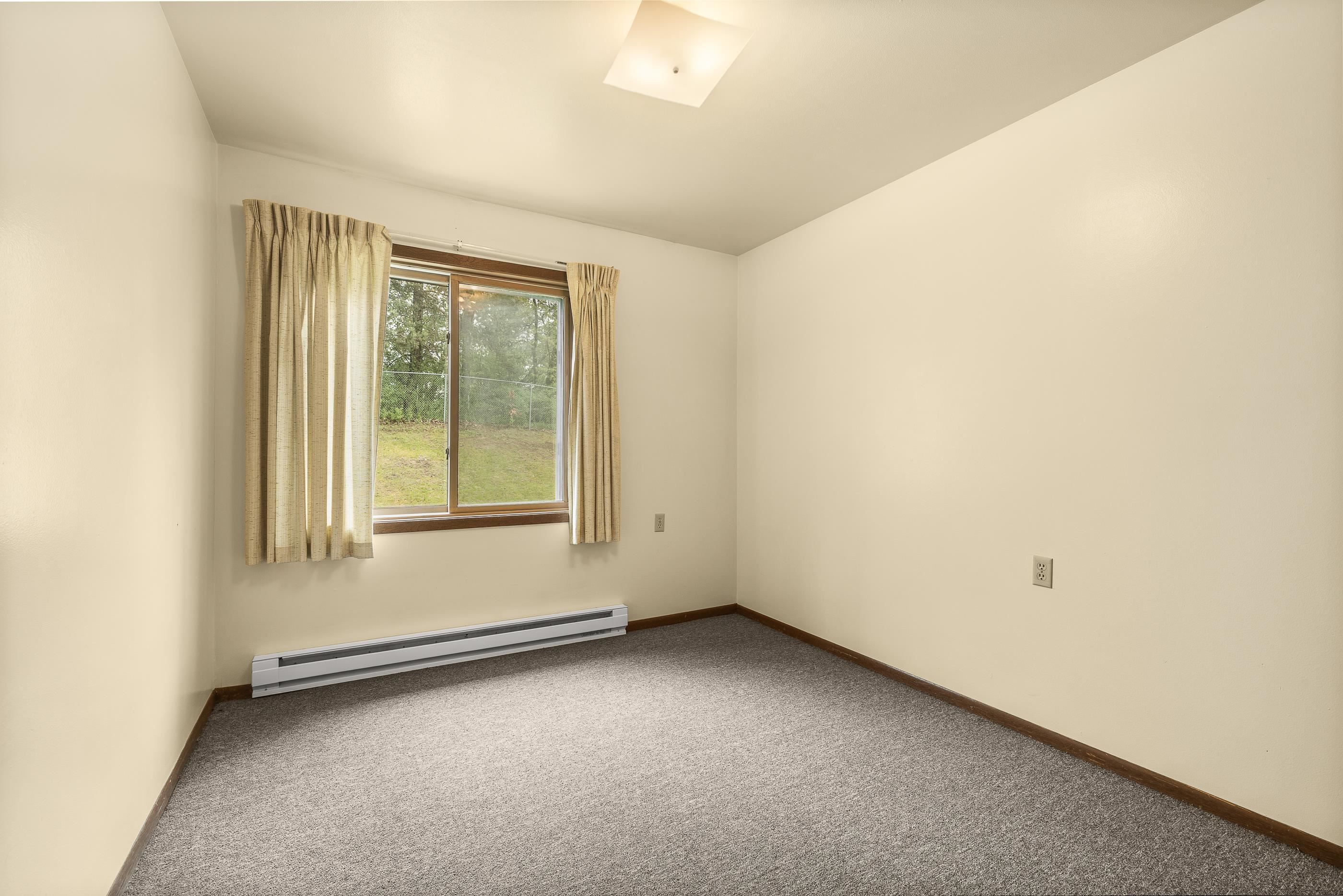 312 CLINTON COURT, Amherst, Wisconsin 54406, 2 Bedrooms Bedrooms, ,1.5 BathroomsBathrooms,Multi-family,For Sale,312 CLINTON COURT,22502201