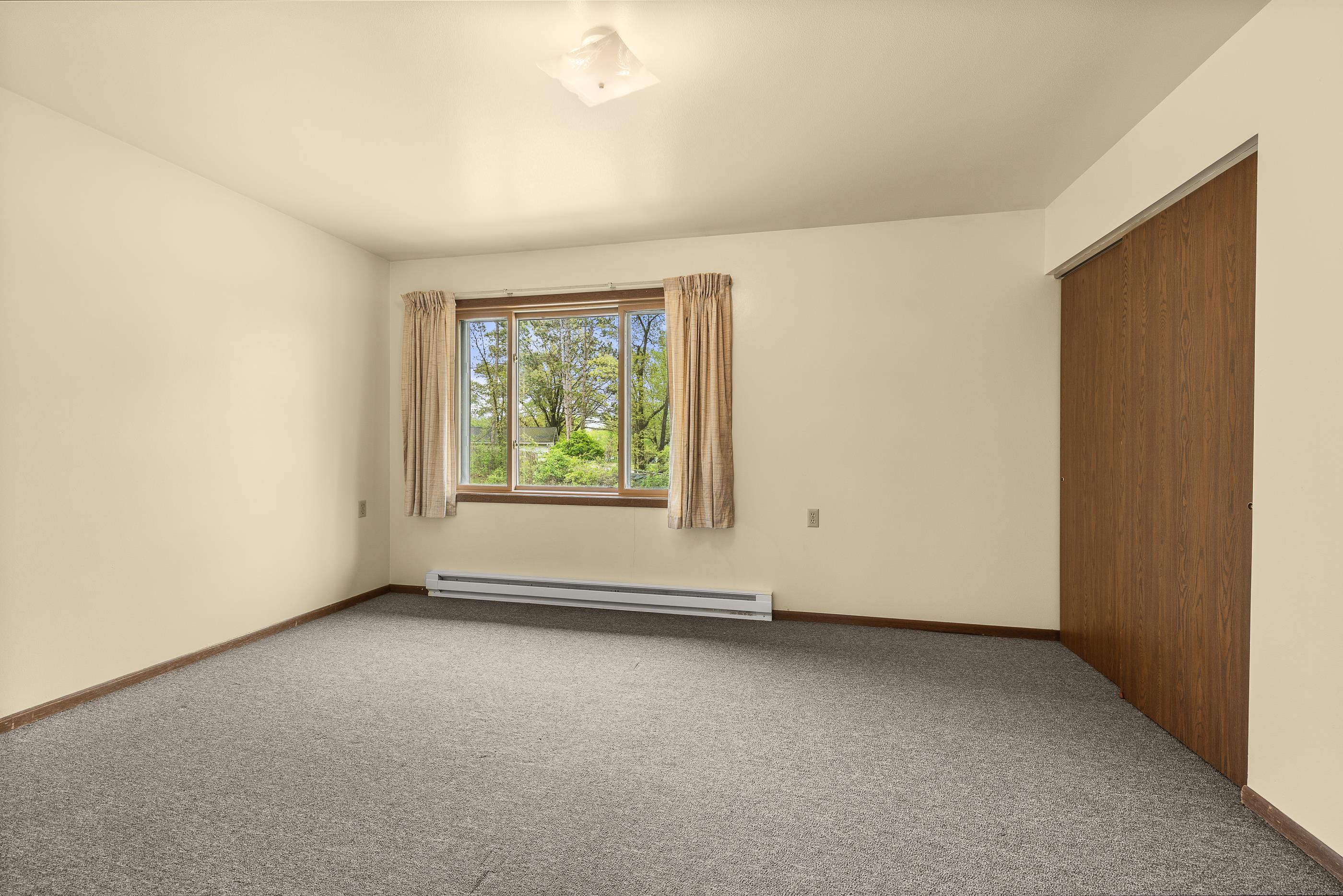 312 CLINTON COURT, Amherst, Wisconsin 54406, 2 Bedrooms Bedrooms, ,1.5 BathroomsBathrooms,Multi-family,For Sale,312 CLINTON COURT,22502201