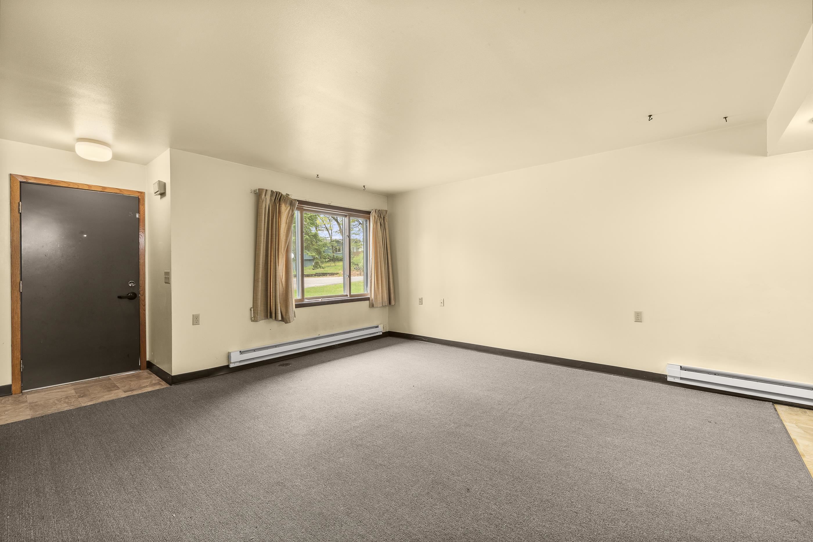 312 CLINTON COURT, Amherst, Wisconsin 54406, 2 Bedrooms Bedrooms, ,1.5 BathroomsBathrooms,Multi-family,For Sale,312 CLINTON COURT,22502201
