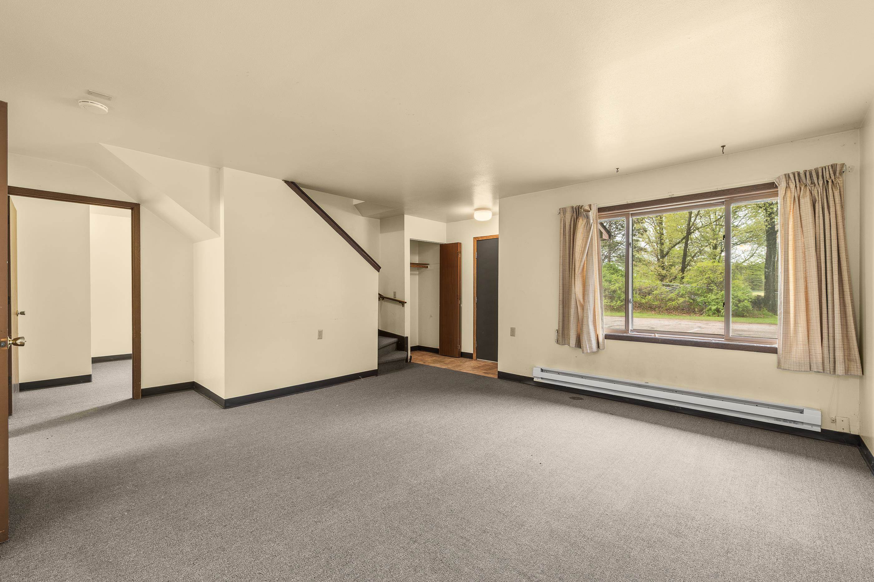 312 CLINTON COURT, Amherst, Wisconsin 54406, 2 Bedrooms Bedrooms, ,1.5 BathroomsBathrooms,Multi-family,For Sale,312 CLINTON COURT,22502201