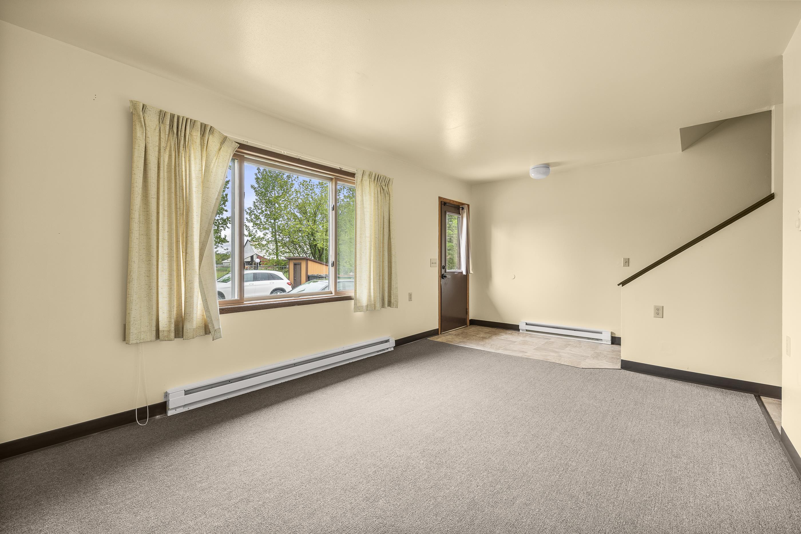 521 E GRAND AVENUE, Rosholt, Wisconsin 54473, 2 Bedrooms Bedrooms, ,1.5 BathroomsBathrooms,Multi-family,For Sale,521 E GRAND AVENUE,22502202