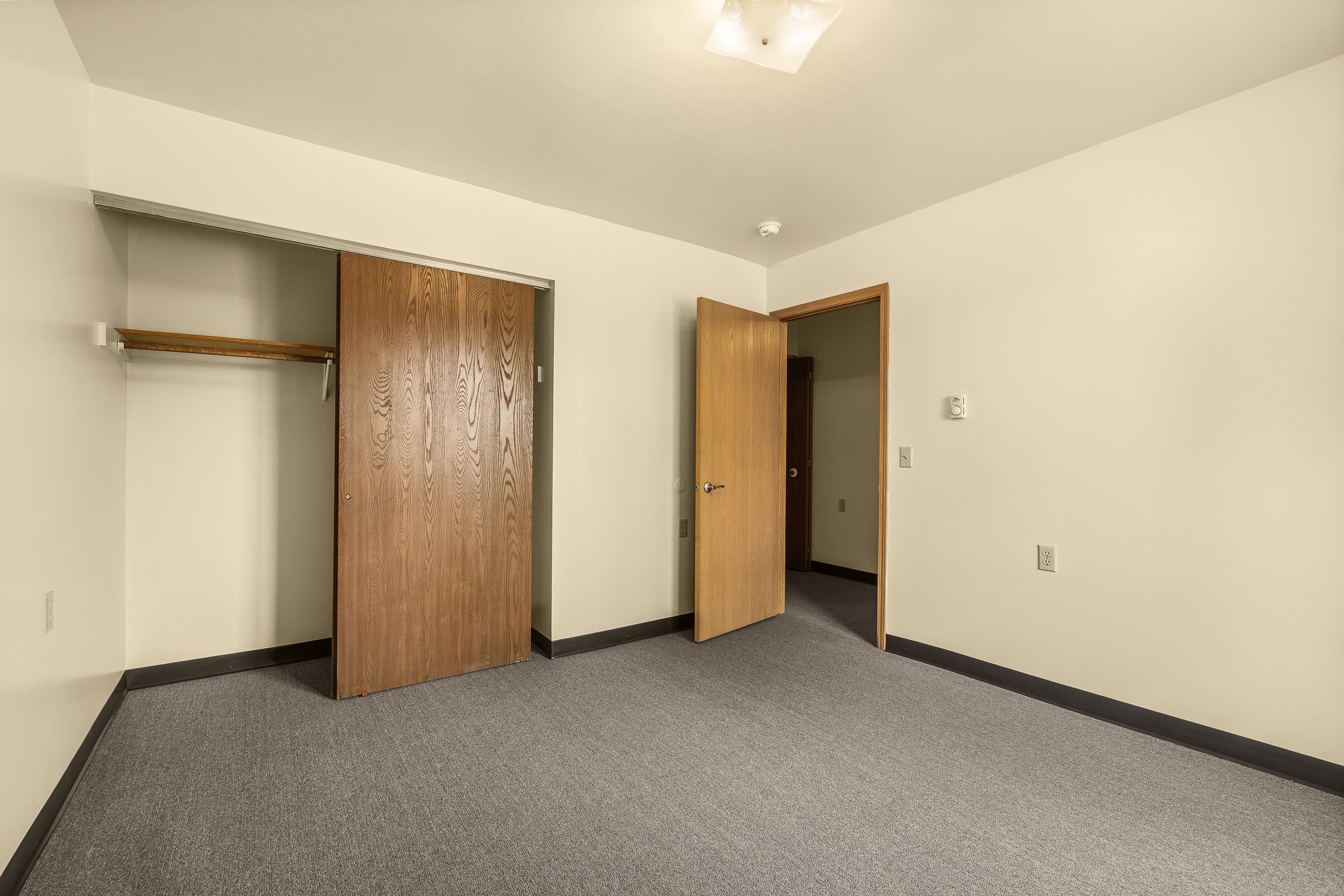 521 E GRAND AVENUE, Rosholt, Wisconsin 54473, 2 Bedrooms Bedrooms, ,1.5 BathroomsBathrooms,Multi-family,For Sale,521 E GRAND AVENUE,22502202