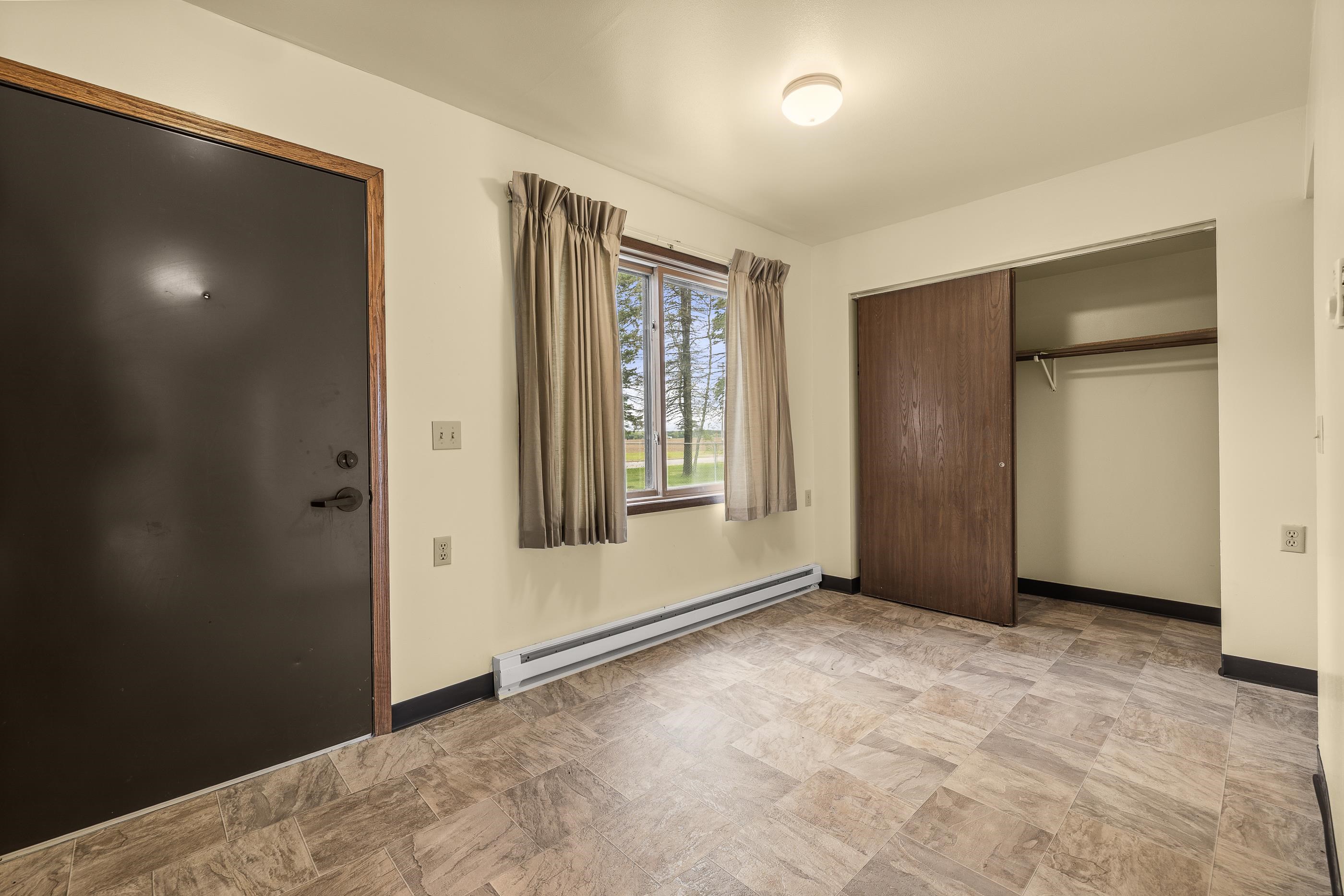 521 E GRAND AVENUE, Rosholt, Wisconsin 54473, 2 Bedrooms Bedrooms, ,1.5 BathroomsBathrooms,Multi-family,For Sale,521 E GRAND AVENUE,22502202