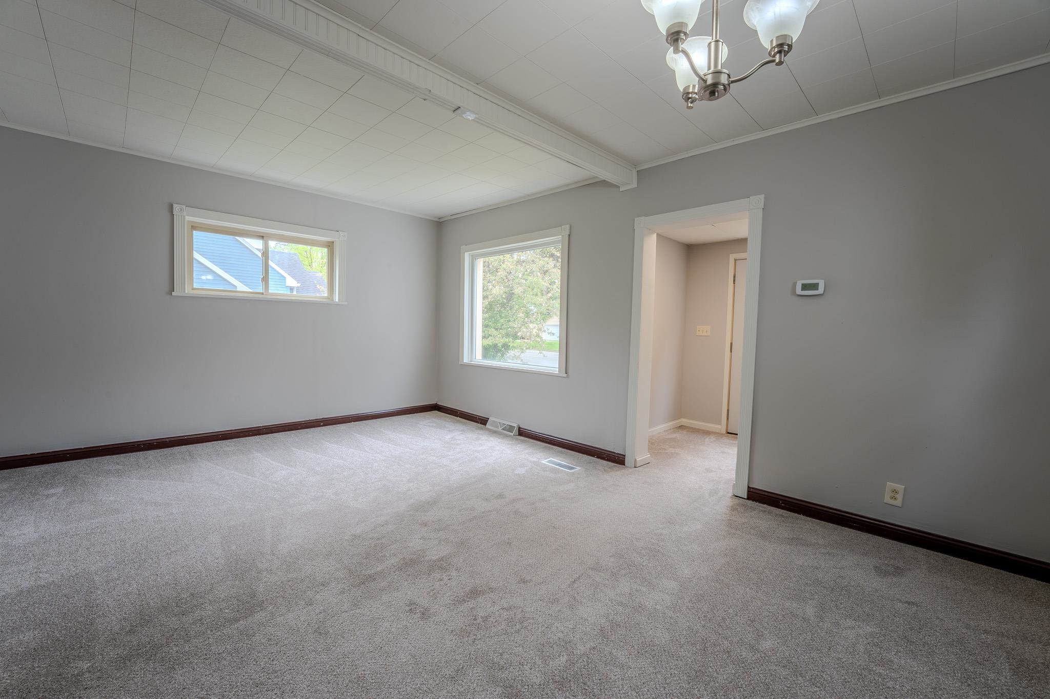 209 N 5TH AVENUE, Wausau, Wisconsin 54401, 2 Bedrooms Bedrooms, ,1 BathroomBathrooms,Residential,For Sale,209 N 5TH AVENUE,22502204