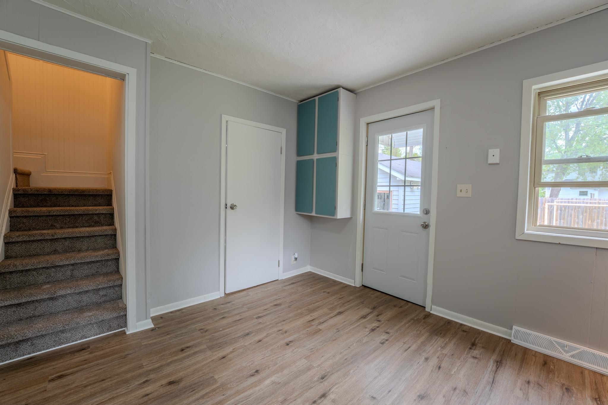 209 N 5TH AVENUE, Wausau, Wisconsin 54401, 2 Bedrooms Bedrooms, ,1 BathroomBathrooms,Residential,For Sale,209 N 5TH AVENUE,22502204