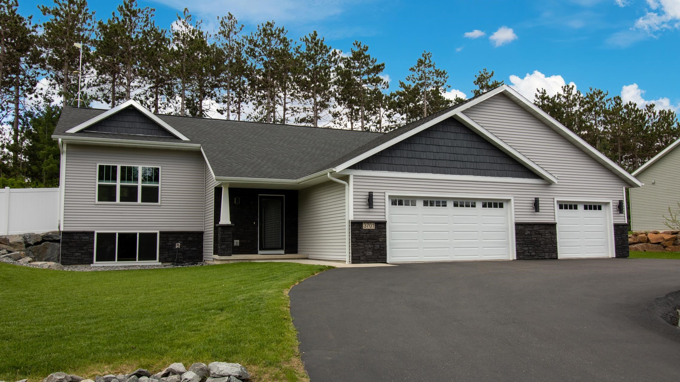 3701 HILLTOP AVENUE, Wausau, Wisconsin 54401, 4 Bedrooms Bedrooms, ,2 BathroomsBathrooms,Residential,For Sale,3701 HILLTOP AVENUE,22502205