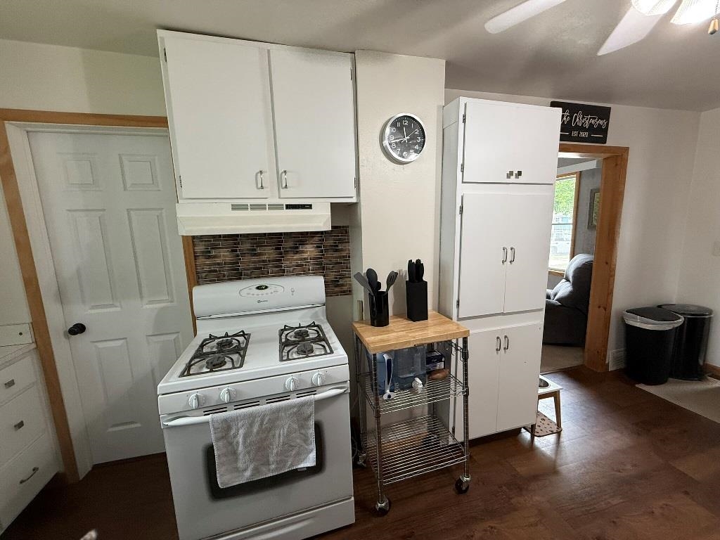 908 N 7TH AVENUE, Wausau, Wisconsin 54401, 1 Bedroom Bedrooms, ,1 BathroomBathrooms,Residential,For Sale,908 N 7TH AVENUE,22502208