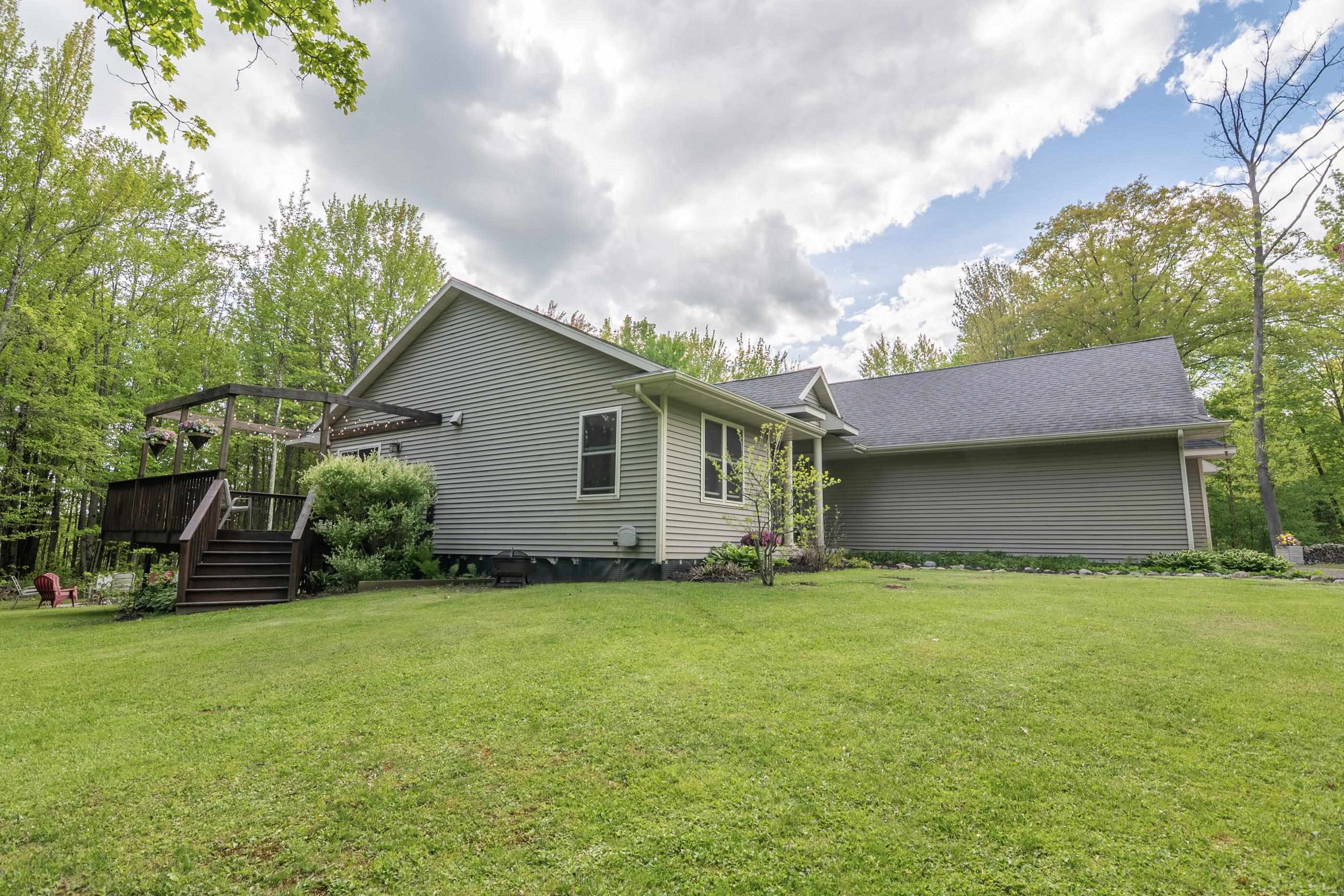 W5729 JOLLY AVENUE, Medford, Wisconsin 54451, 4 Bedrooms Bedrooms, ,2 BathroomsBathrooms,Residential,For Sale,W5729 JOLLY AVENUE,22502209