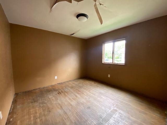 208 E 4TH STREET, Marshfield, Wisconsin 54449, 3 Bedrooms Bedrooms, ,1 BathroomBathrooms,Residential,For Sale,208 E 4TH STREET,22502213