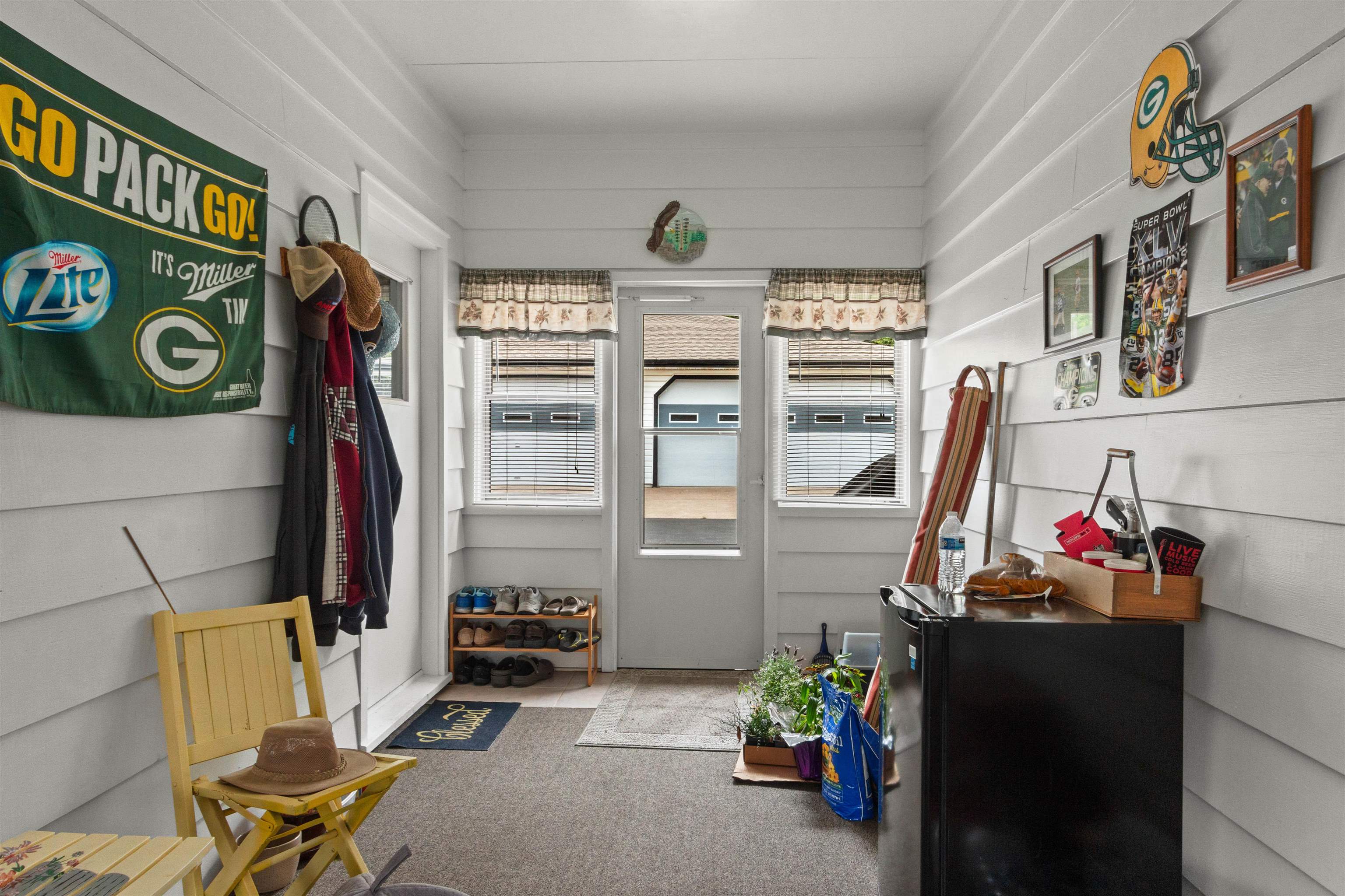6307 OLD AMISH ROAD, Plover, Wisconsin 54467, 2 Bedrooms Bedrooms, ,2 BathroomsBathrooms,Residential,For Sale,6307 OLD AMISH ROAD,22502214