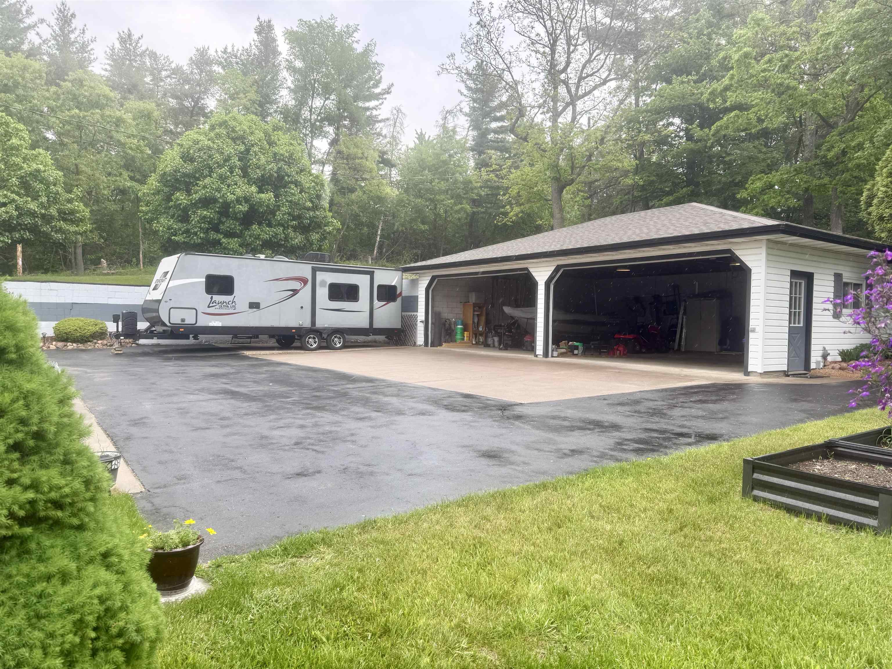 6307 OLD AMISH ROAD, Plover, Wisconsin 54467, 2 Bedrooms Bedrooms, ,2 BathroomsBathrooms,Residential,For Sale,6307 OLD AMISH ROAD,22502214