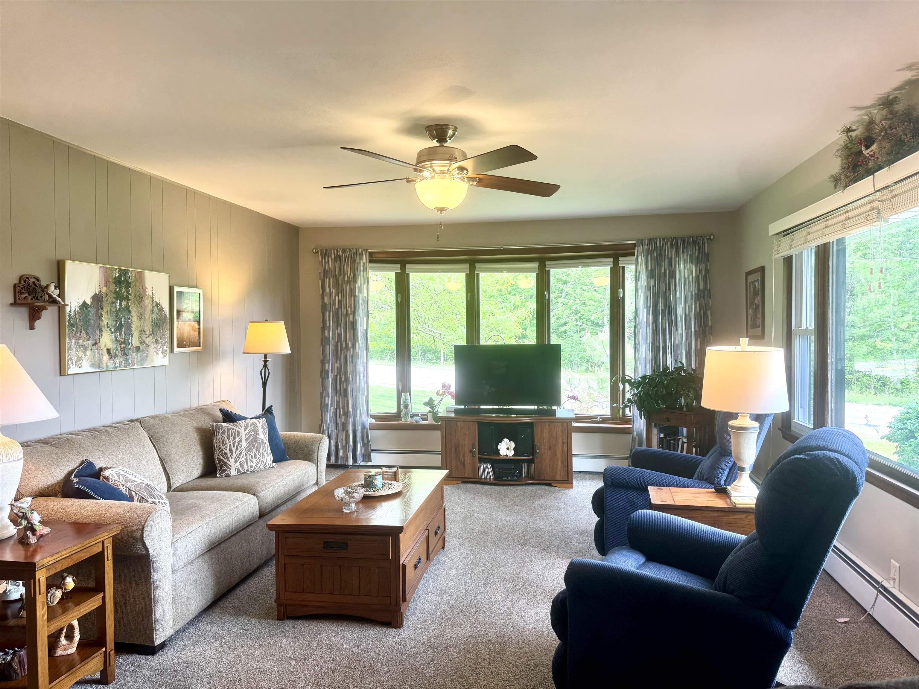 6307 OLD AMISH ROAD, Plover, Wisconsin 54467, 2 Bedrooms Bedrooms, ,2 BathroomsBathrooms,Residential,For Sale,6307 OLD AMISH ROAD,22502214