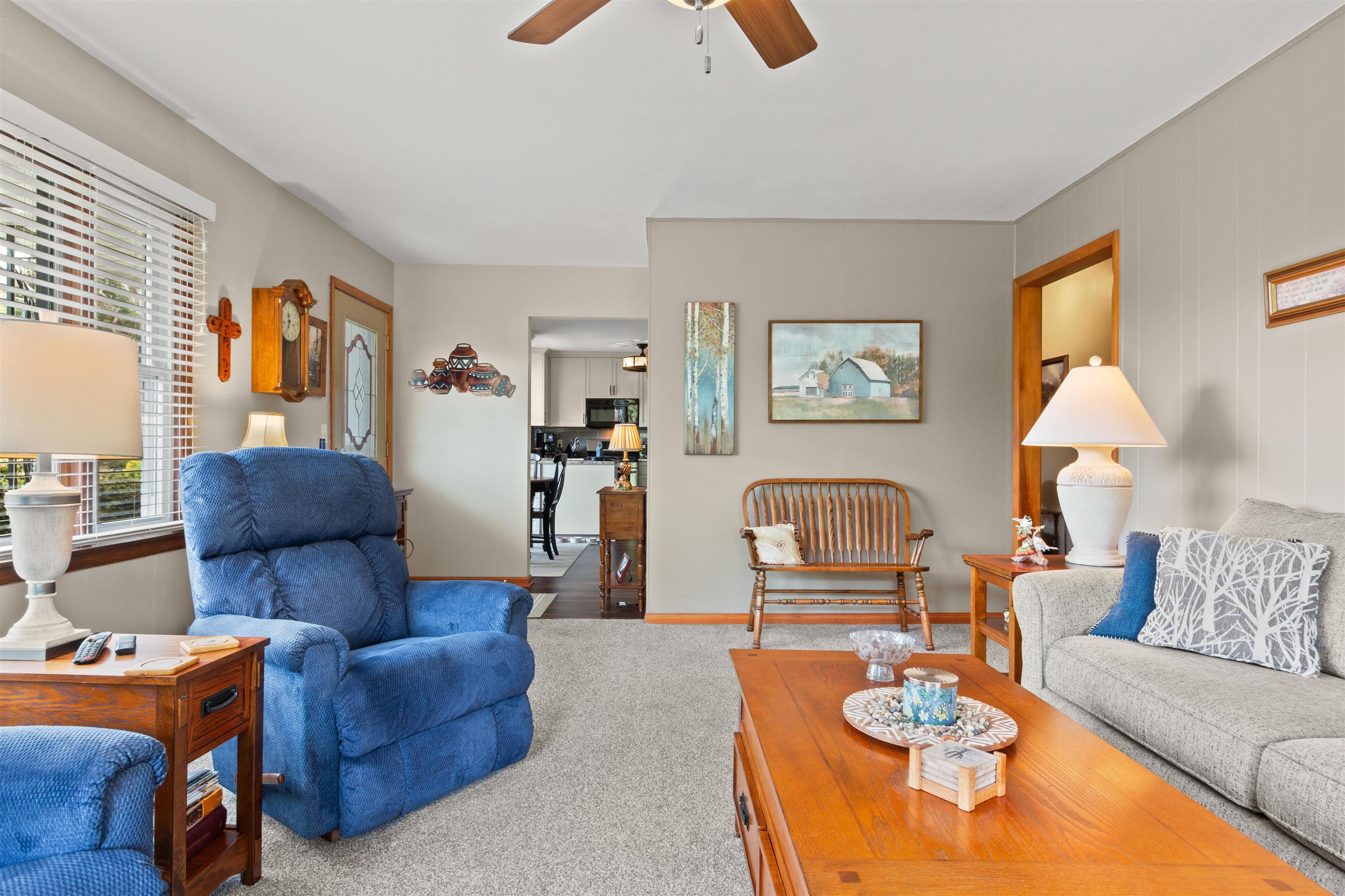 6307 OLD AMISH ROAD, Plover, Wisconsin 54467, 2 Bedrooms Bedrooms, ,2 BathroomsBathrooms,Residential,For Sale,6307 OLD AMISH ROAD,22502214