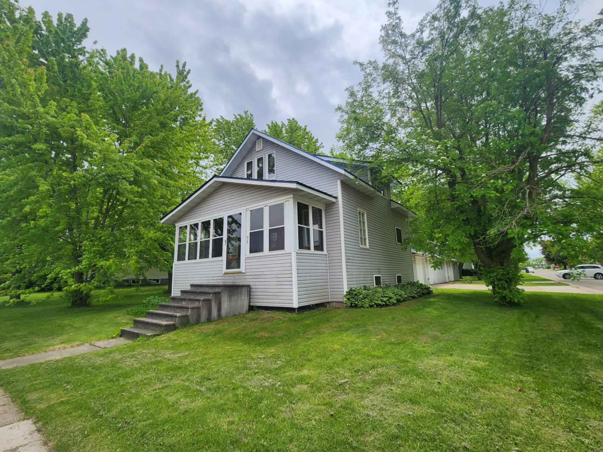 409 W SPENCE STREET, Colby, Wisconsin 54421, 2 Bedrooms Bedrooms, ,1 BathroomBathrooms,Residential,For Sale,409 W SPENCE STREET,22502216
