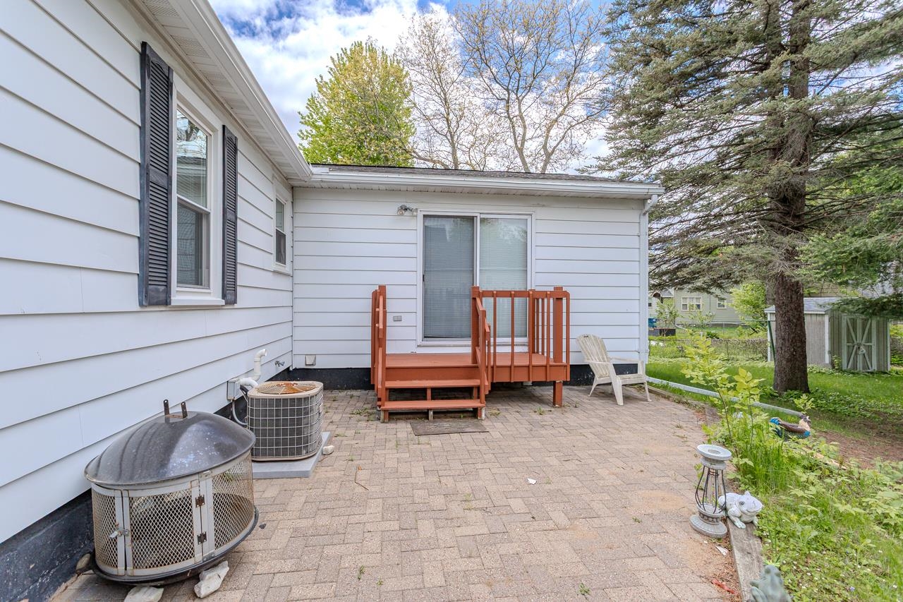 2210 JOZIK STREET, Wausau, Wisconsin 54403, 2 Bedrooms Bedrooms, ,1 BathroomBathrooms,Residential,For Sale,2210 JOZIK STREET,22502219