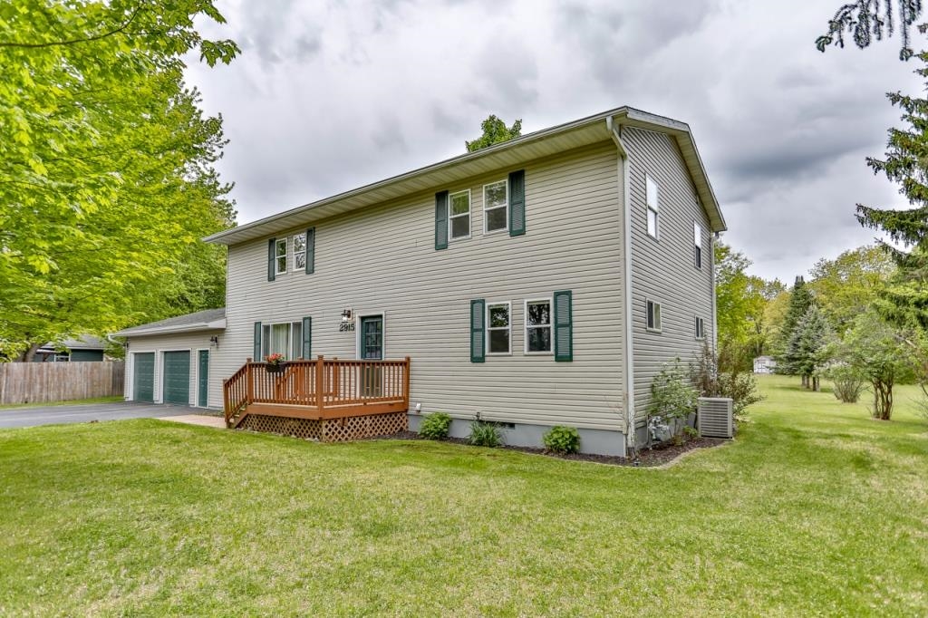 2915 NORTHWESTERN AVE, Wausau, Wisconsin 54403, 5 Bedrooms Bedrooms, ,3 BathroomsBathrooms,Residential,For Sale,2915 NORTHWESTERN AVE,22502220