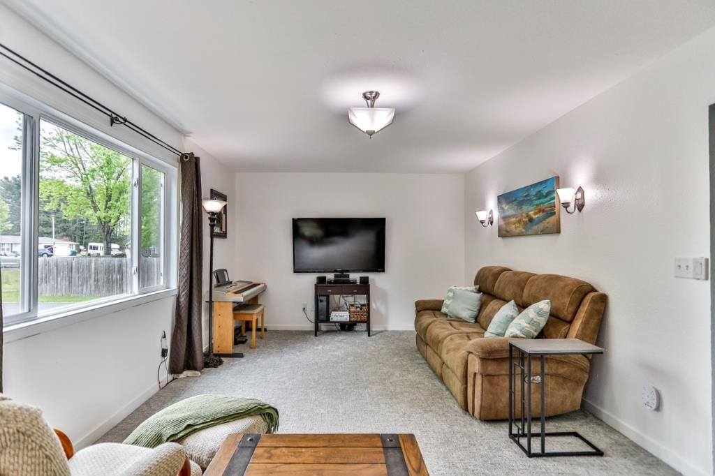 2915 NORTHWESTERN AVE, Wausau, Wisconsin 54403, 5 Bedrooms Bedrooms, ,3 BathroomsBathrooms,Residential,For Sale,2915 NORTHWESTERN AVE,22502220