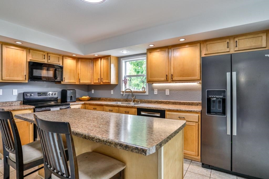 2915 NORTHWESTERN AVE, Wausau, Wisconsin 54403, 5 Bedrooms Bedrooms, ,3 BathroomsBathrooms,Residential,For Sale,2915 NORTHWESTERN AVE,22502220