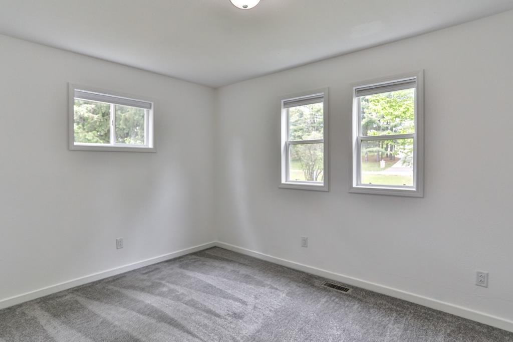 2915 NORTHWESTERN AVE, Wausau, Wisconsin 54403, 5 Bedrooms Bedrooms, ,3 BathroomsBathrooms,Residential,For Sale,2915 NORTHWESTERN AVE,22502220