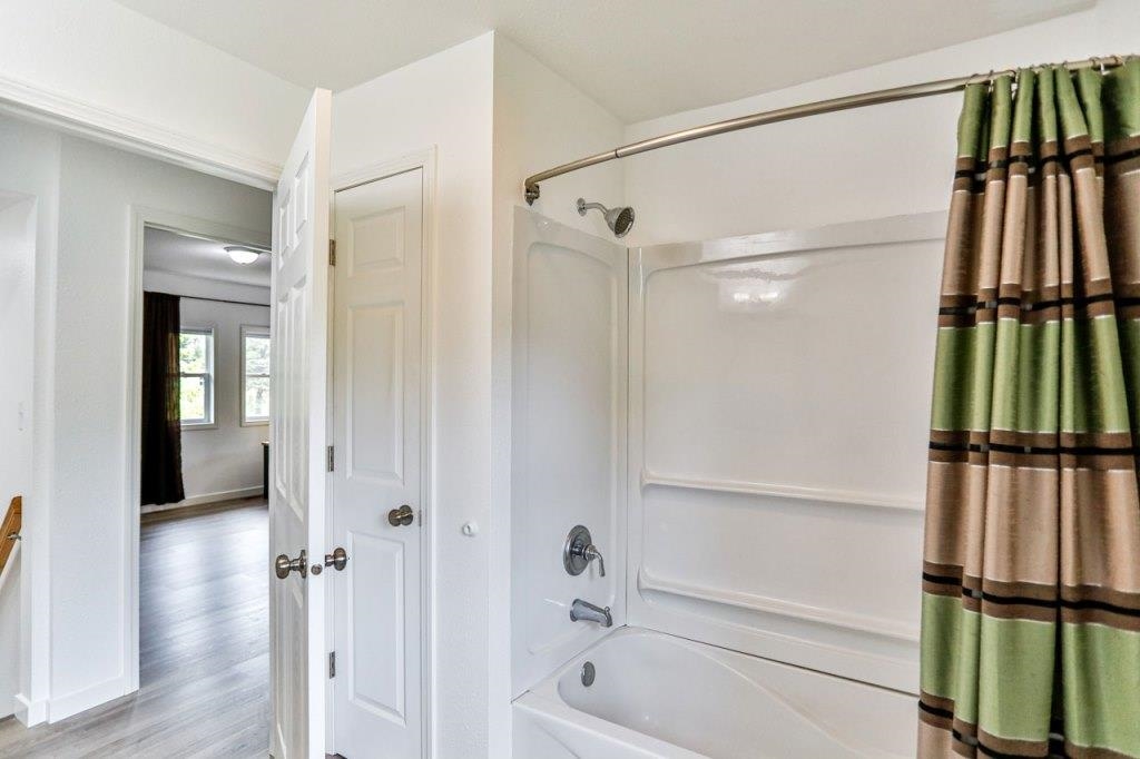 2915 NORTHWESTERN AVE, Wausau, Wisconsin 54403, 5 Bedrooms Bedrooms, ,3 BathroomsBathrooms,Residential,For Sale,2915 NORTHWESTERN AVE,22502220