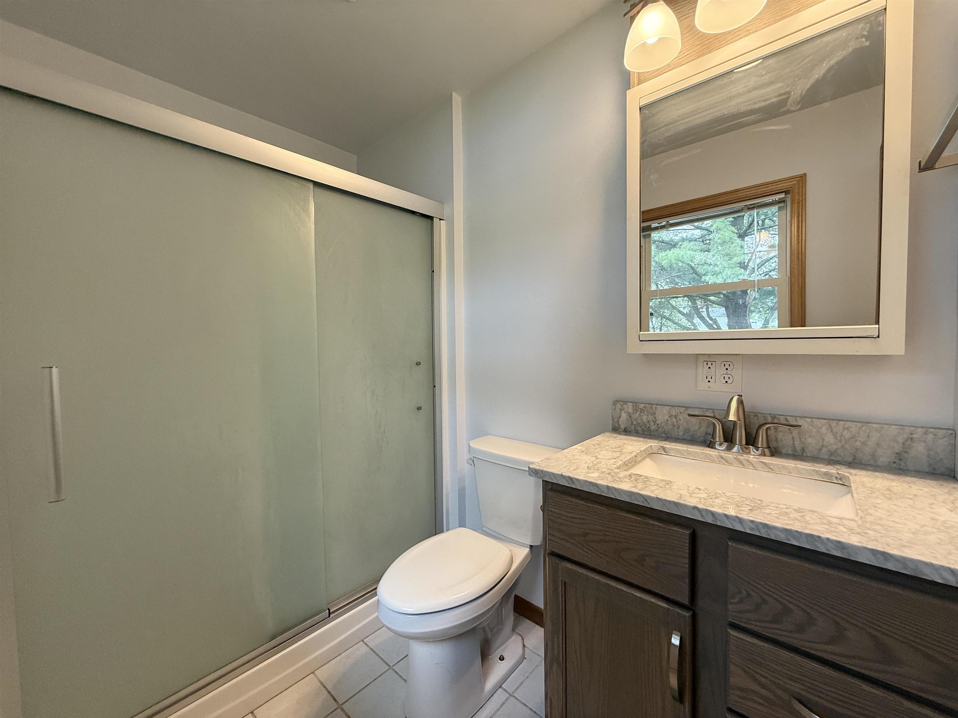 1208 E BLODGETT STREET, Marshfield, Wisconsin 54449, 3 Bedrooms Bedrooms, ,2 BathroomsBathrooms,Residential,For Sale,1208 E BLODGETT STREET,22502222