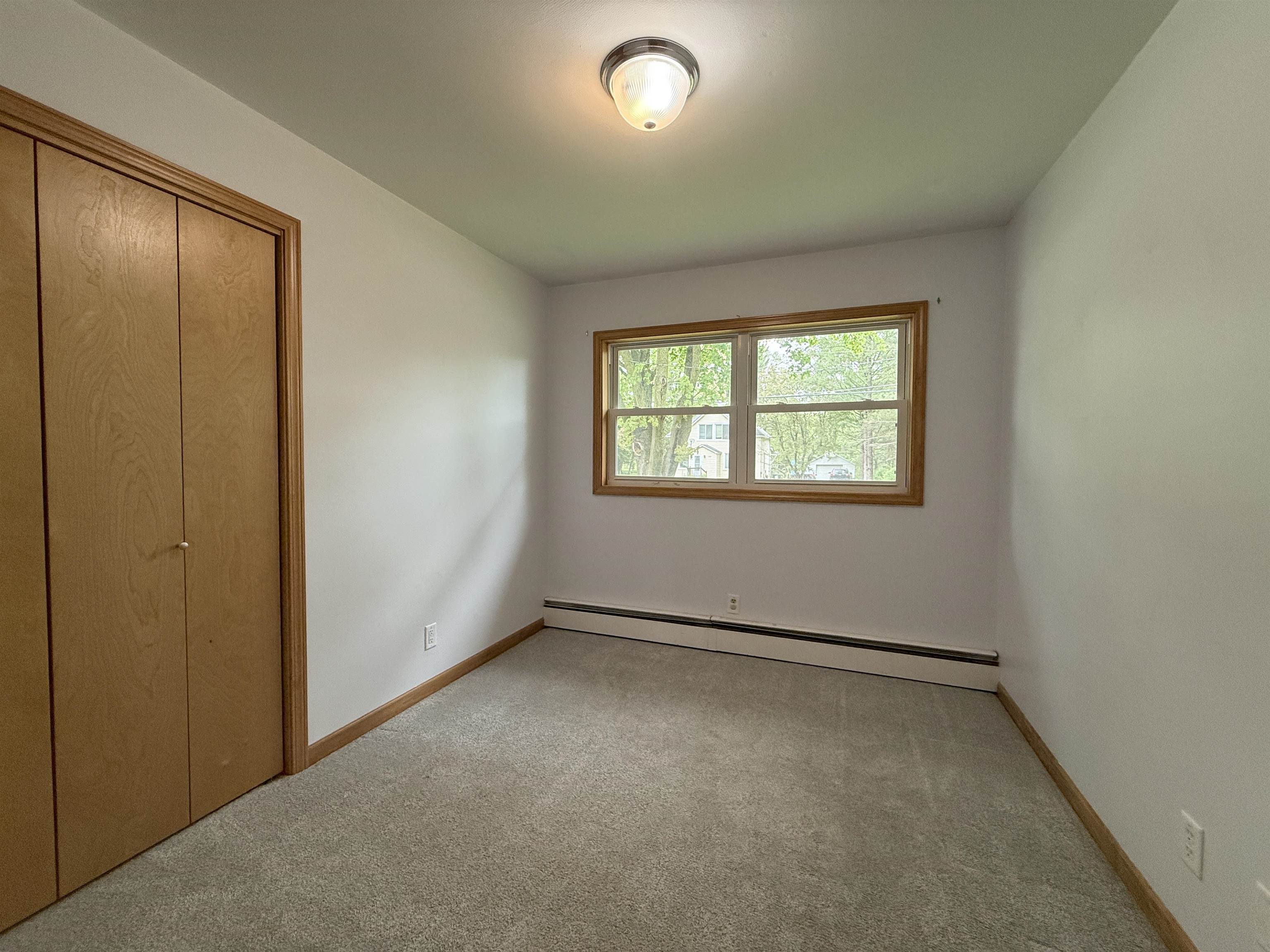 1208 E BLODGETT STREET, Marshfield, Wisconsin 54449, 3 Bedrooms Bedrooms, ,2 BathroomsBathrooms,Residential,For Sale,1208 E BLODGETT STREET,22502222
