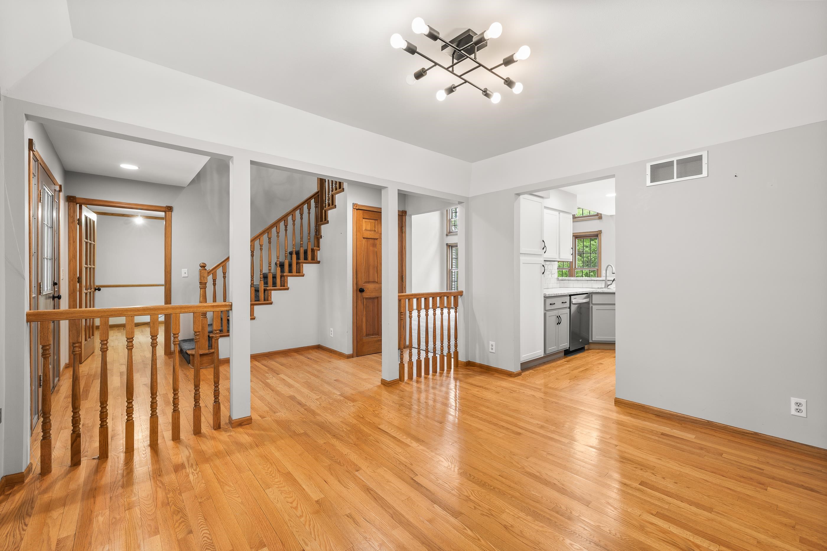 3224 PARKWOOD DRIVE, Stevens Point, Wisconsin 54481, 4 Bedrooms Bedrooms, ,3 BathroomsBathrooms,Residential,For Sale,3224 PARKWOOD DRIVE,22502224