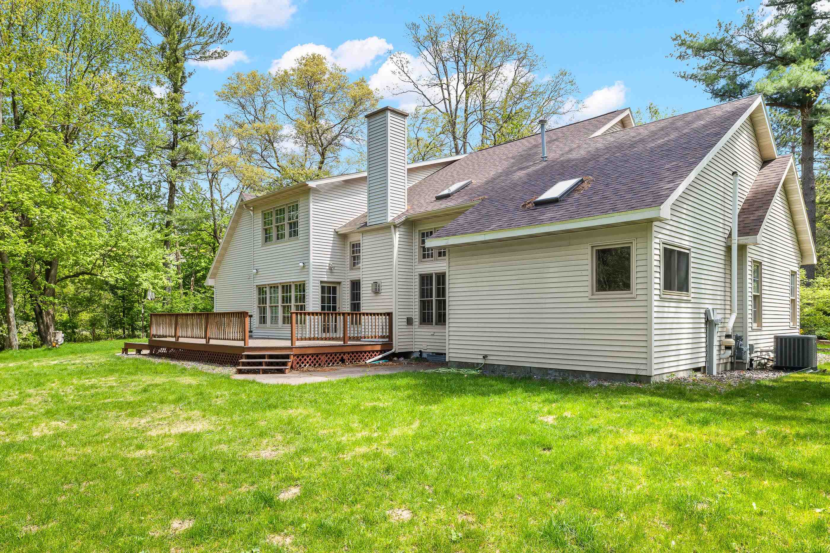 3224 PARKWOOD DRIVE, Stevens Point, Wisconsin 54481, 4 Bedrooms Bedrooms, ,3 BathroomsBathrooms,Residential,For Sale,3224 PARKWOOD DRIVE,22502224