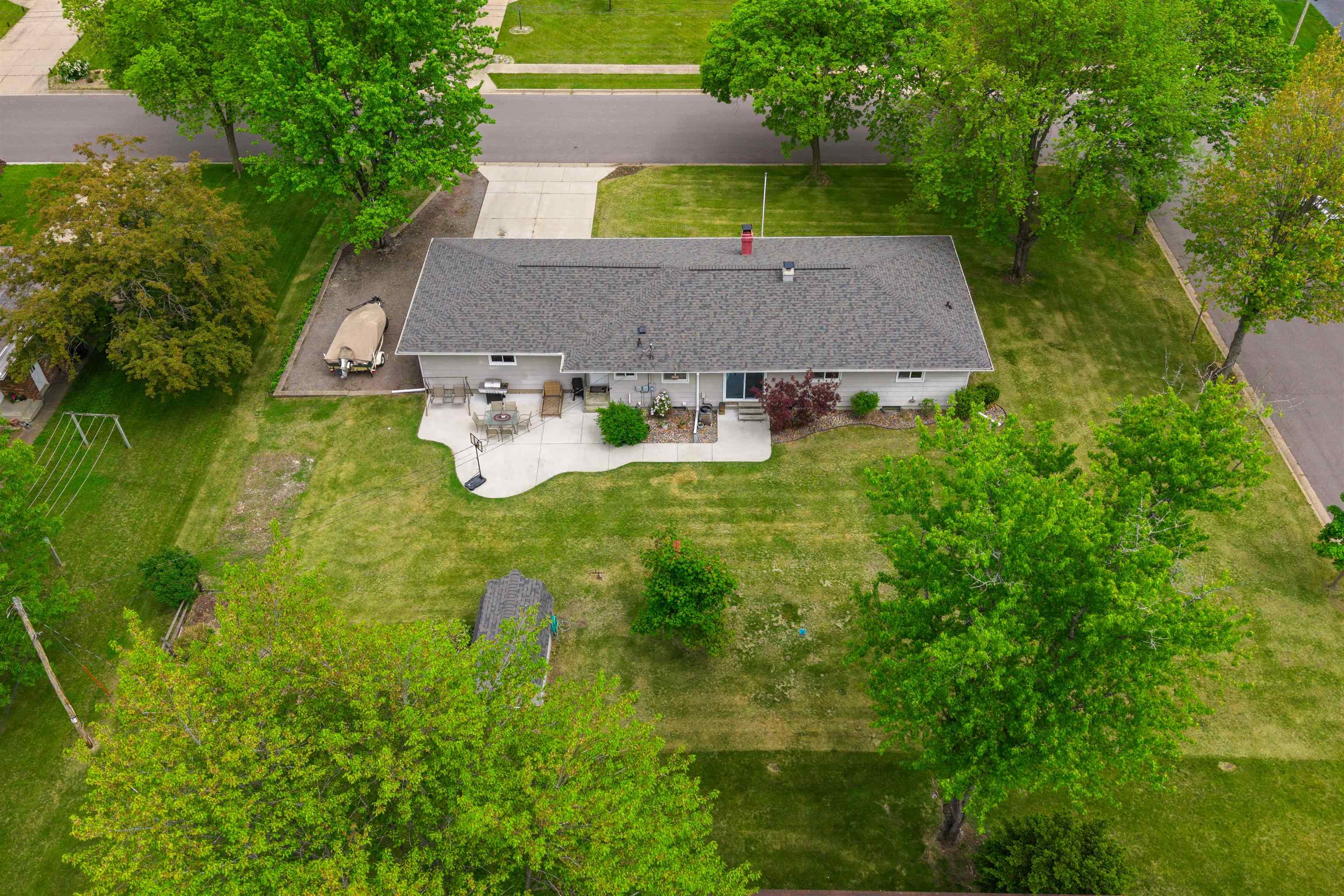 1651 4TH STREET, Port Edwards, Wisconsin 54469, 4 Bedrooms Bedrooms, ,2 BathroomsBathrooms,Residential,For Sale,1651 4TH STREET,22502231
