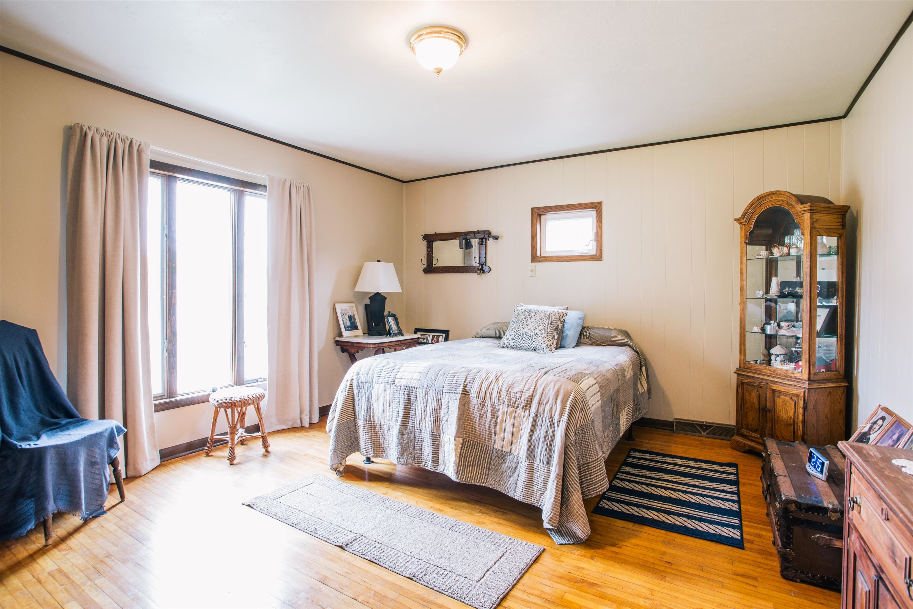 208 W MILLER STREET, Greenwood, Wisconsin 54437, 3 Bedrooms Bedrooms, ,2 BathroomsBathrooms,Residential,For Sale,208 W MILLER STREET,22502232