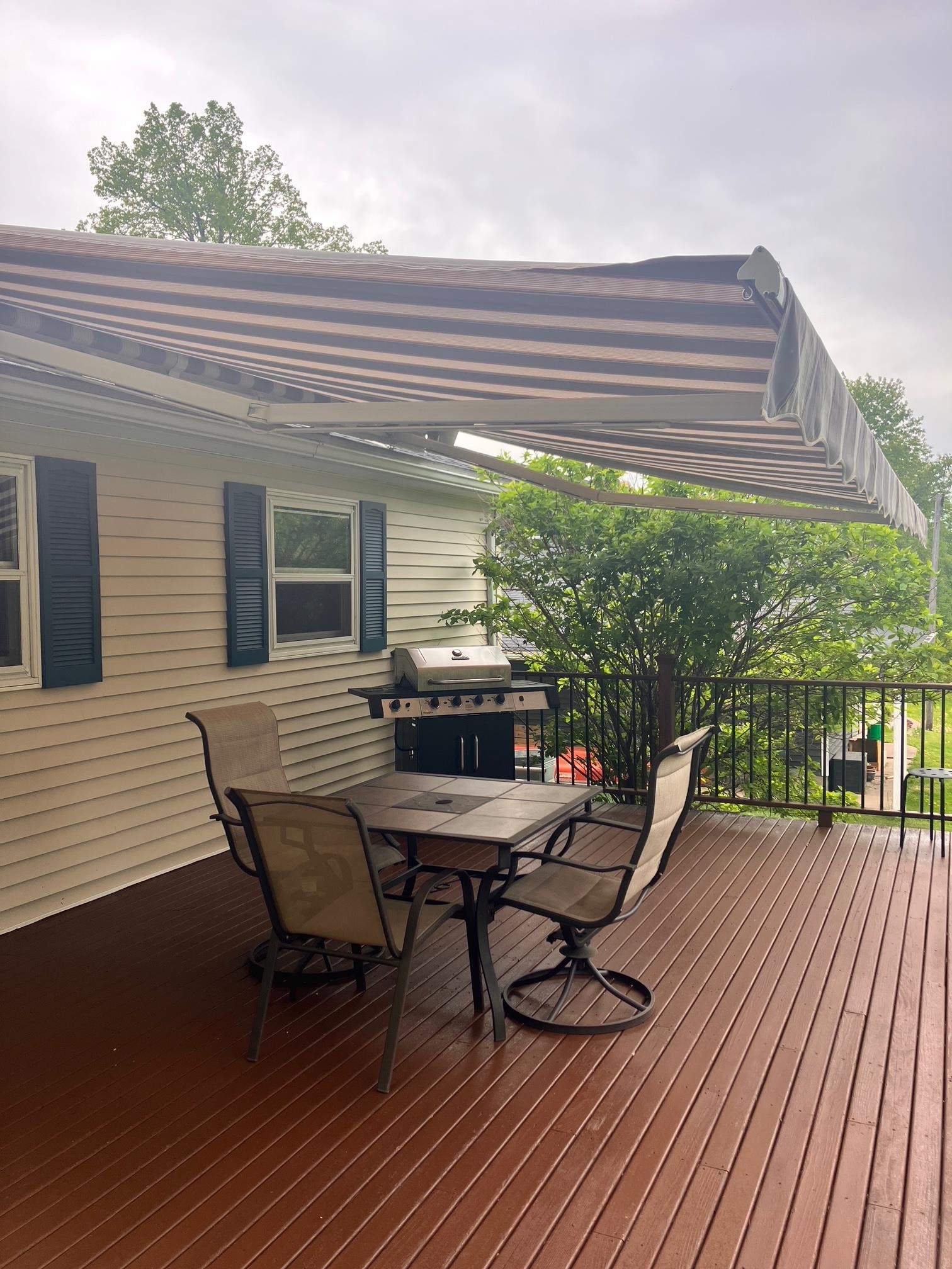208 W MILLER STREET, Greenwood, Wisconsin 54437, 3 Bedrooms Bedrooms, ,2 BathroomsBathrooms,Residential,For Sale,208 W MILLER STREET,22502232
