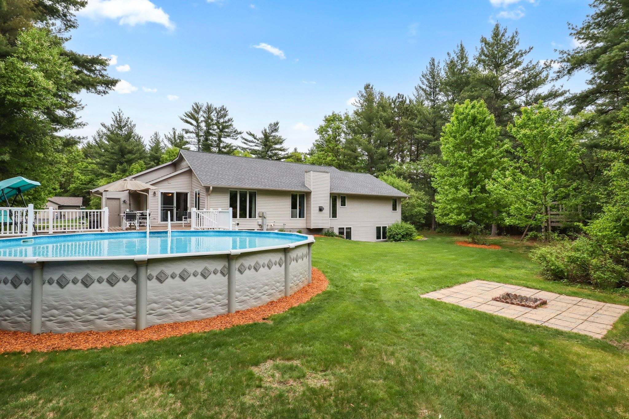 4520 BLACK FOREST DRIVE, Wisconsin Rapids, Wisconsin 54494, 5 Bedrooms Bedrooms, ,3 BathroomsBathrooms,Residential,For Sale,4520 BLACK FOREST DRIVE,22502234